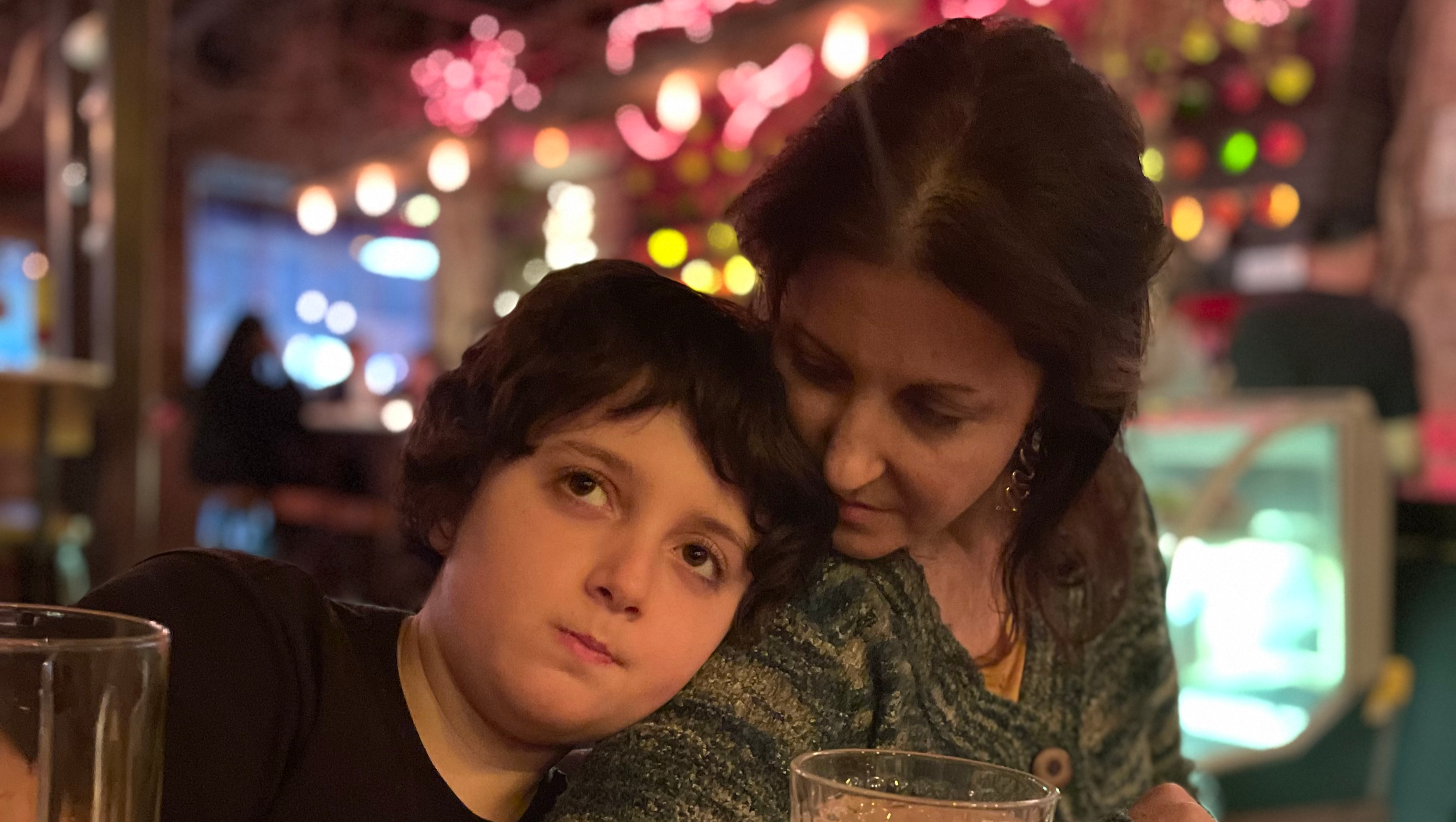 Amber Rabinov Fundraiser by Ramin Pavlovic : Help Amber and Family Through Medical Crisis