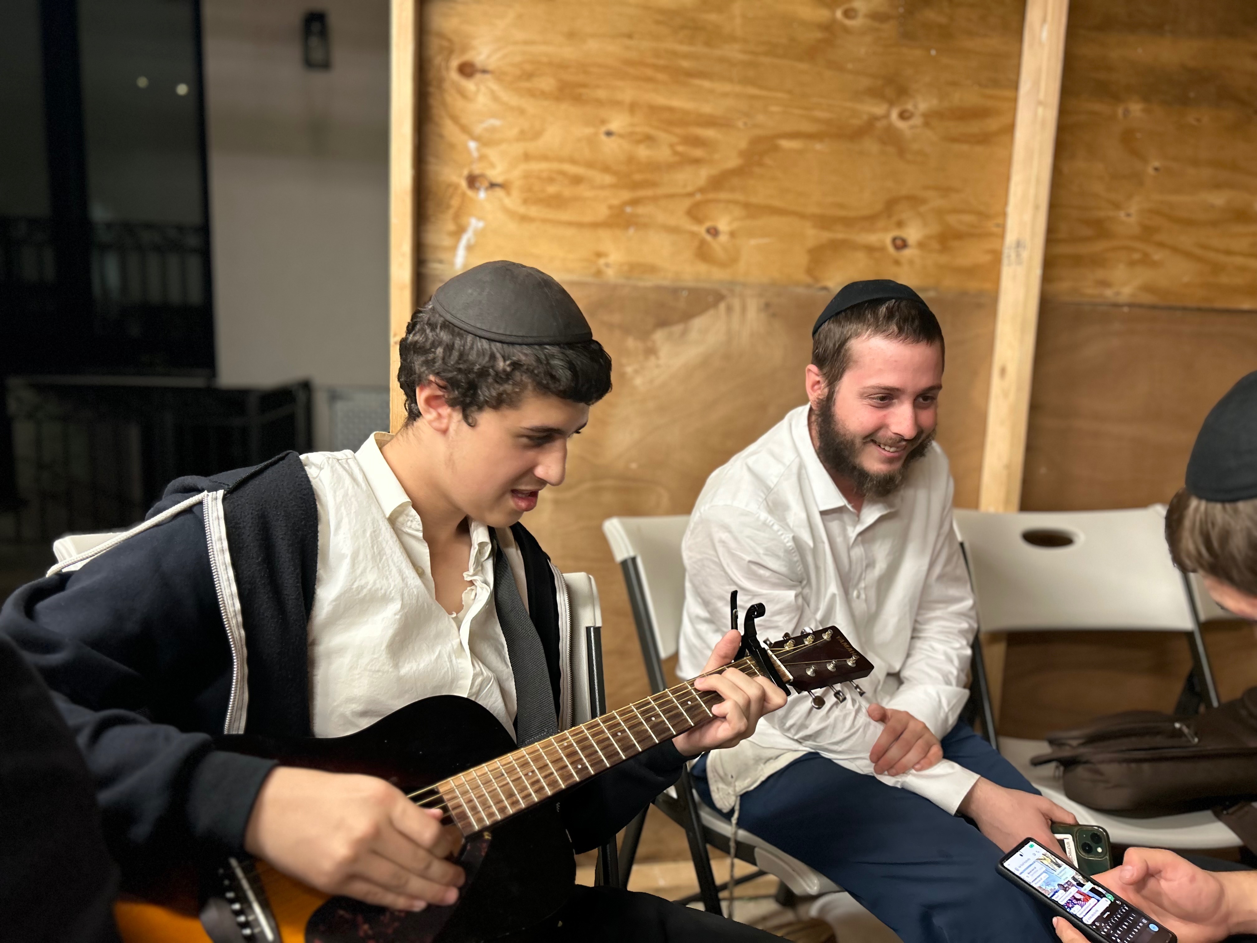 Help Teens Find Joy and Calm at Simchas Beis campaign photo, 2 of 8