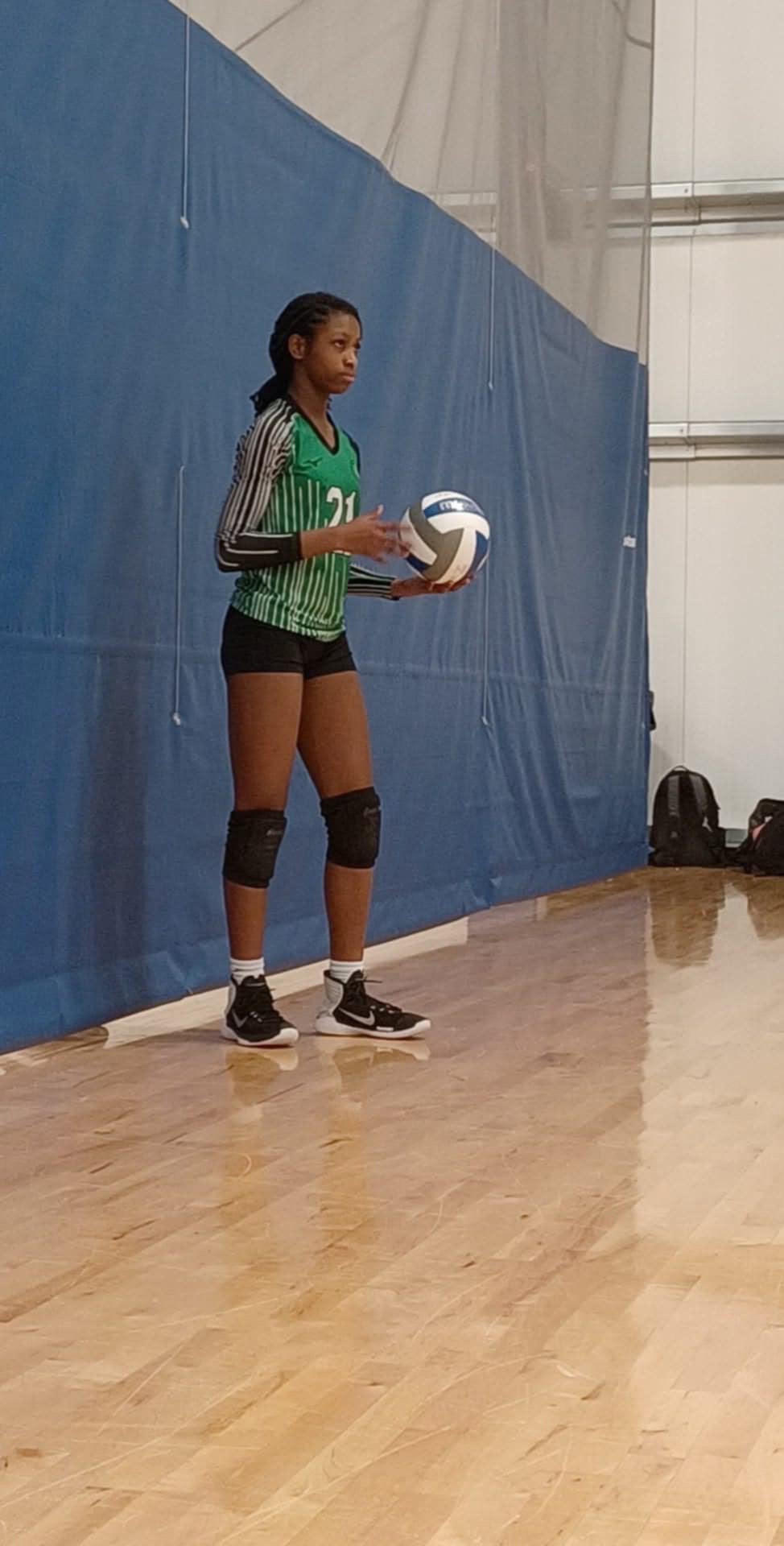 Help Jalayah Honor Her Mom Through Volleyball campaign photo, 4 of 7
