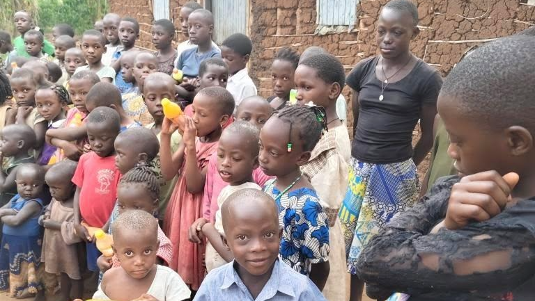 Giving Heart Afrika - for the community