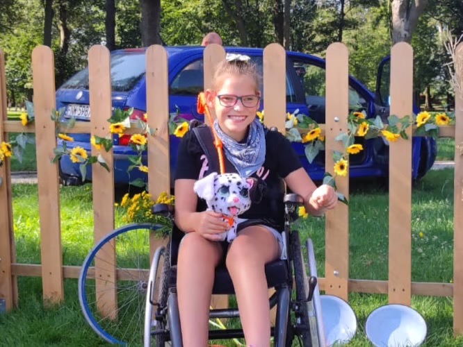 Support Weronika’s Journey Back to Her Feet campaign photo, 2 of 4