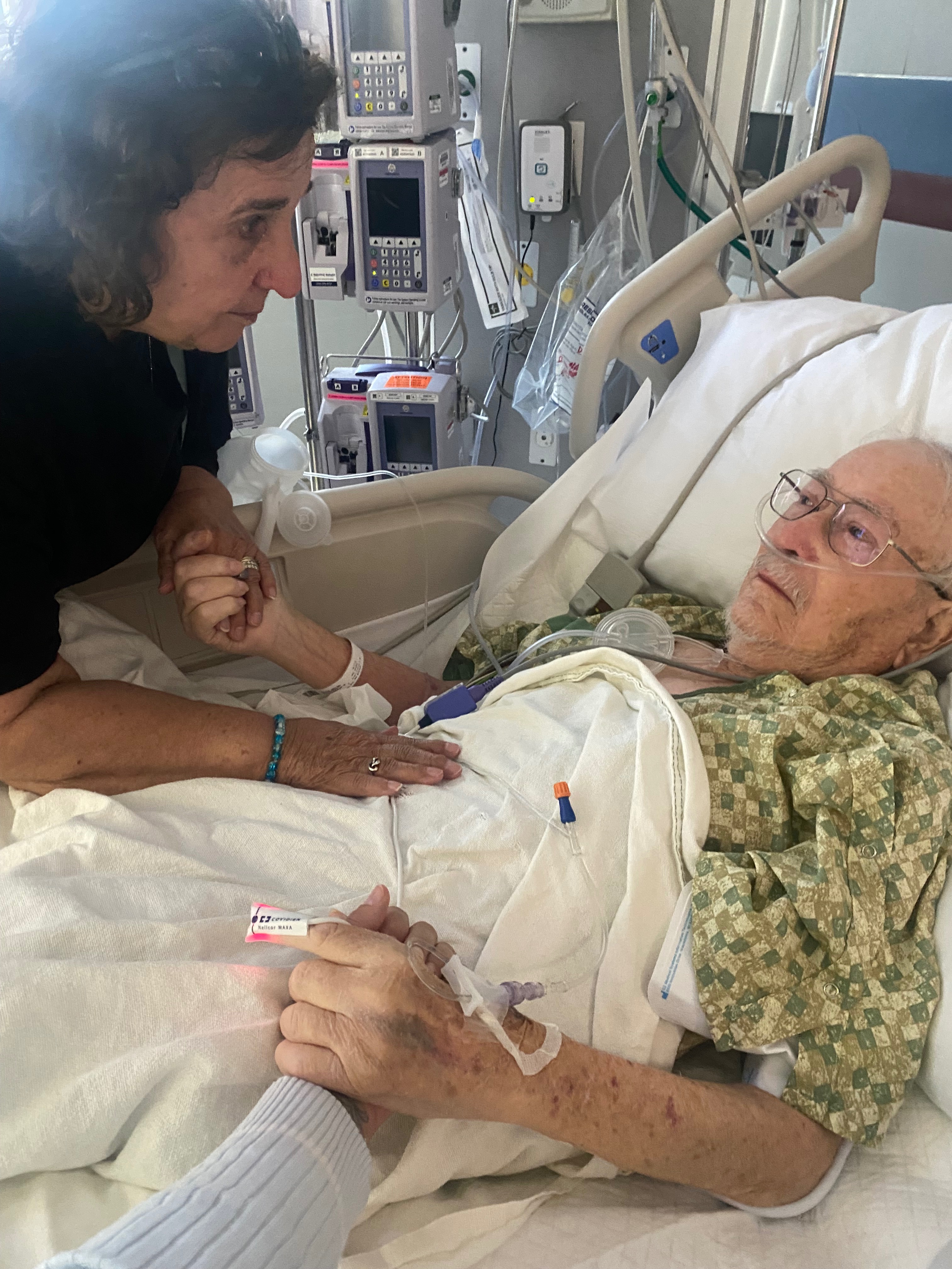 Support Aroldo's Fight Against Rare Lymphoma campaign photo, 4 of 5