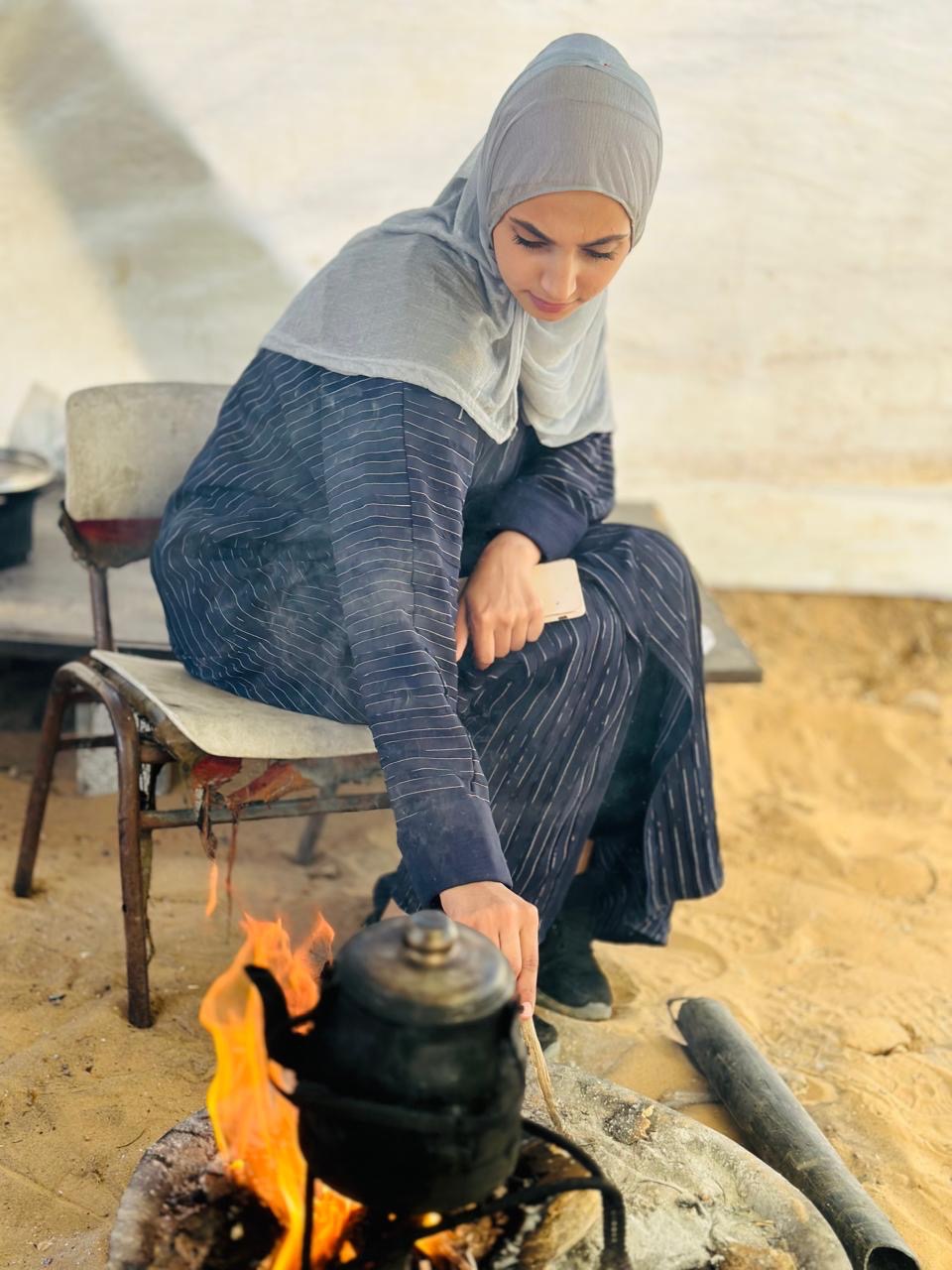 Aid Zulfa's Family After War's Devastation campaign photo, 2 of 8