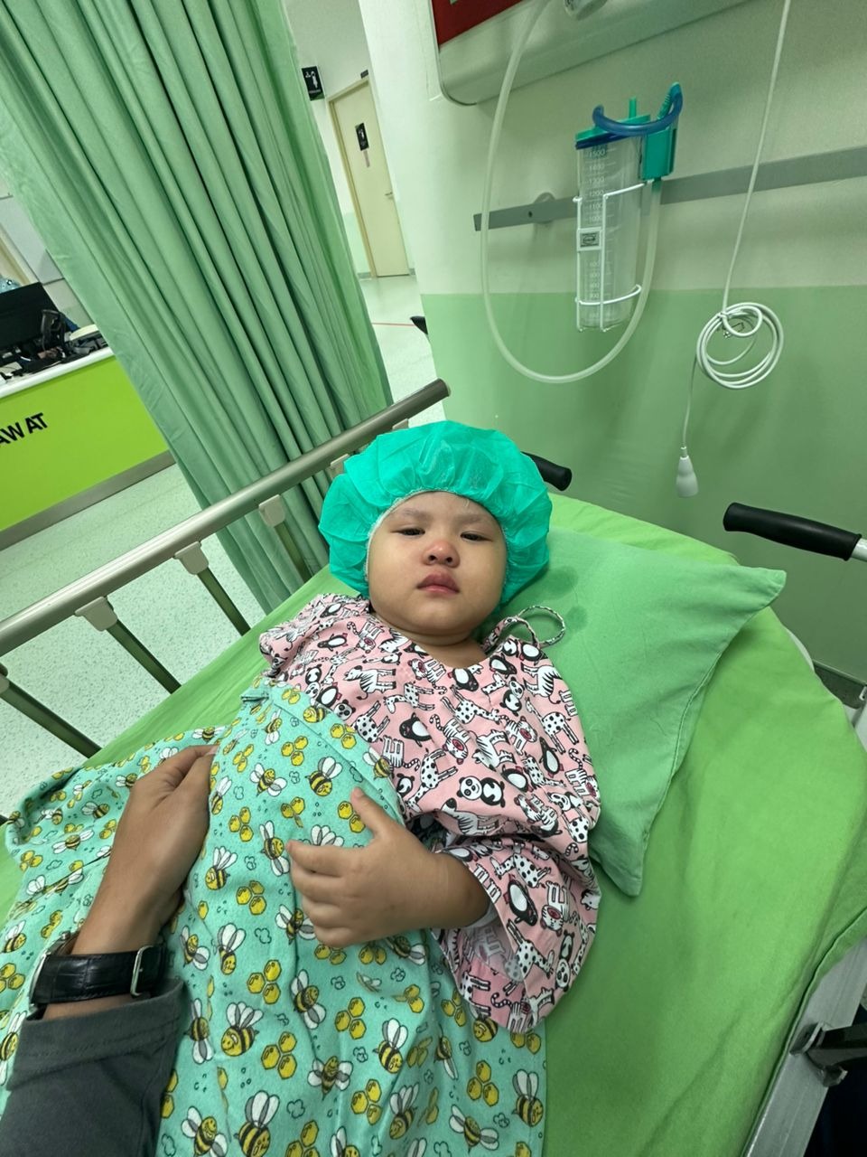 Support Eva's Fight Against Leukemia campaign photo, 5 of 7