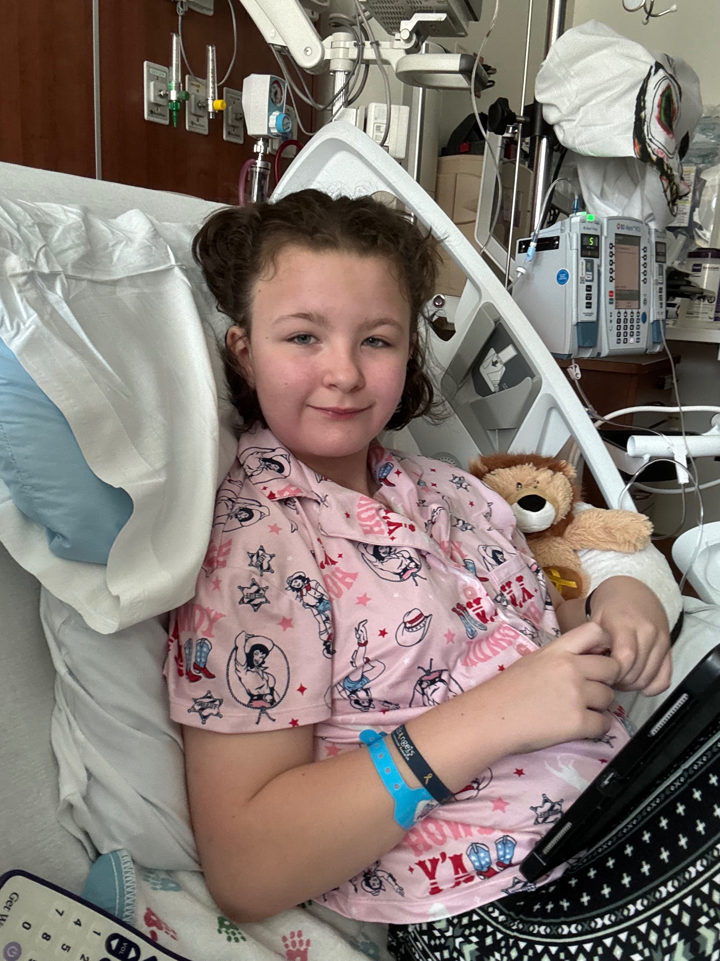 Donate to Kalli's Journey to Beat Cancer campaign photo, 5 of 8