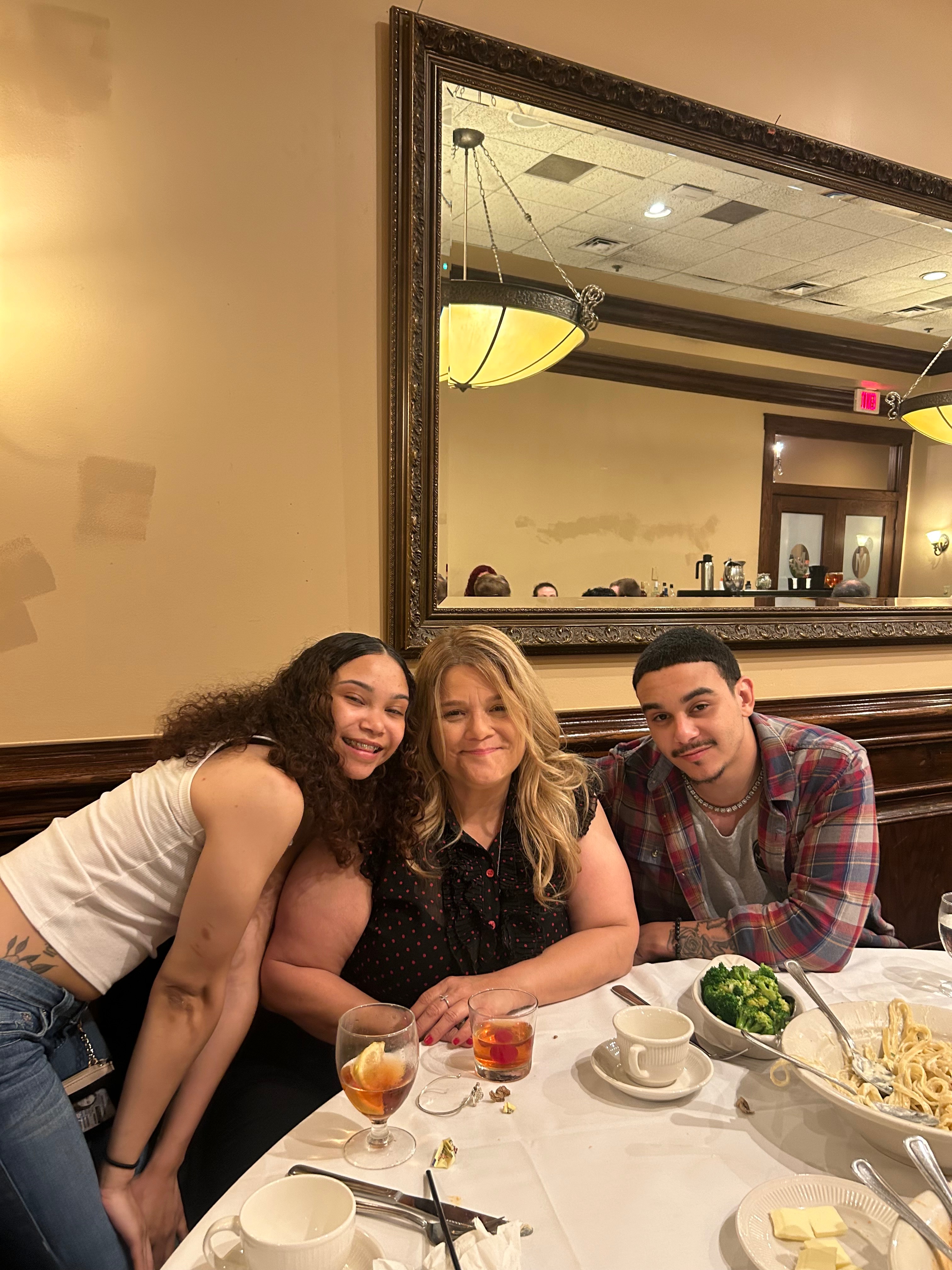 Gina Siddell funeral expenses campaign photo, 6 of 8