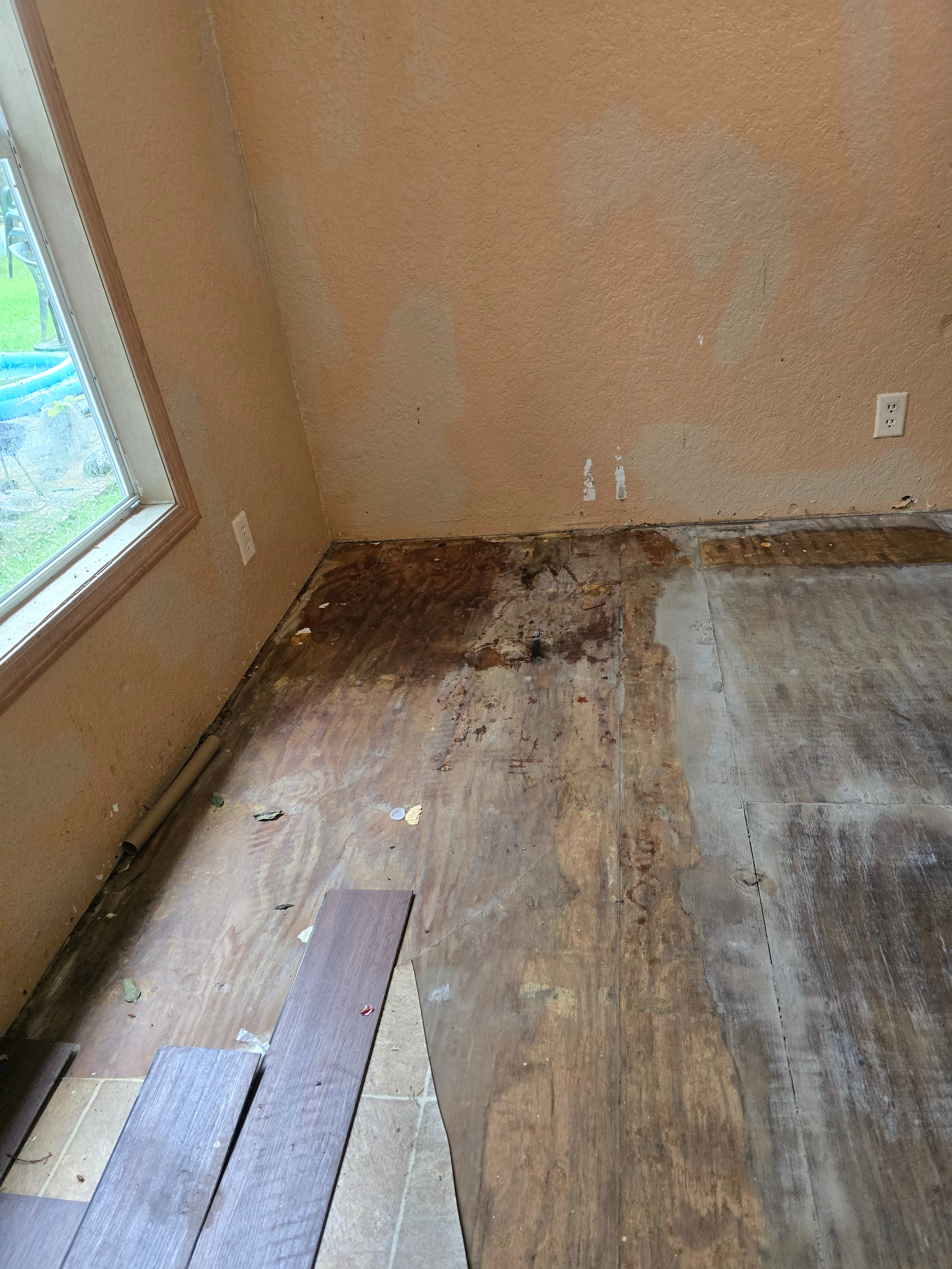 Help Rebuild the Gillioun Family Home campaign photo, 4 of 8