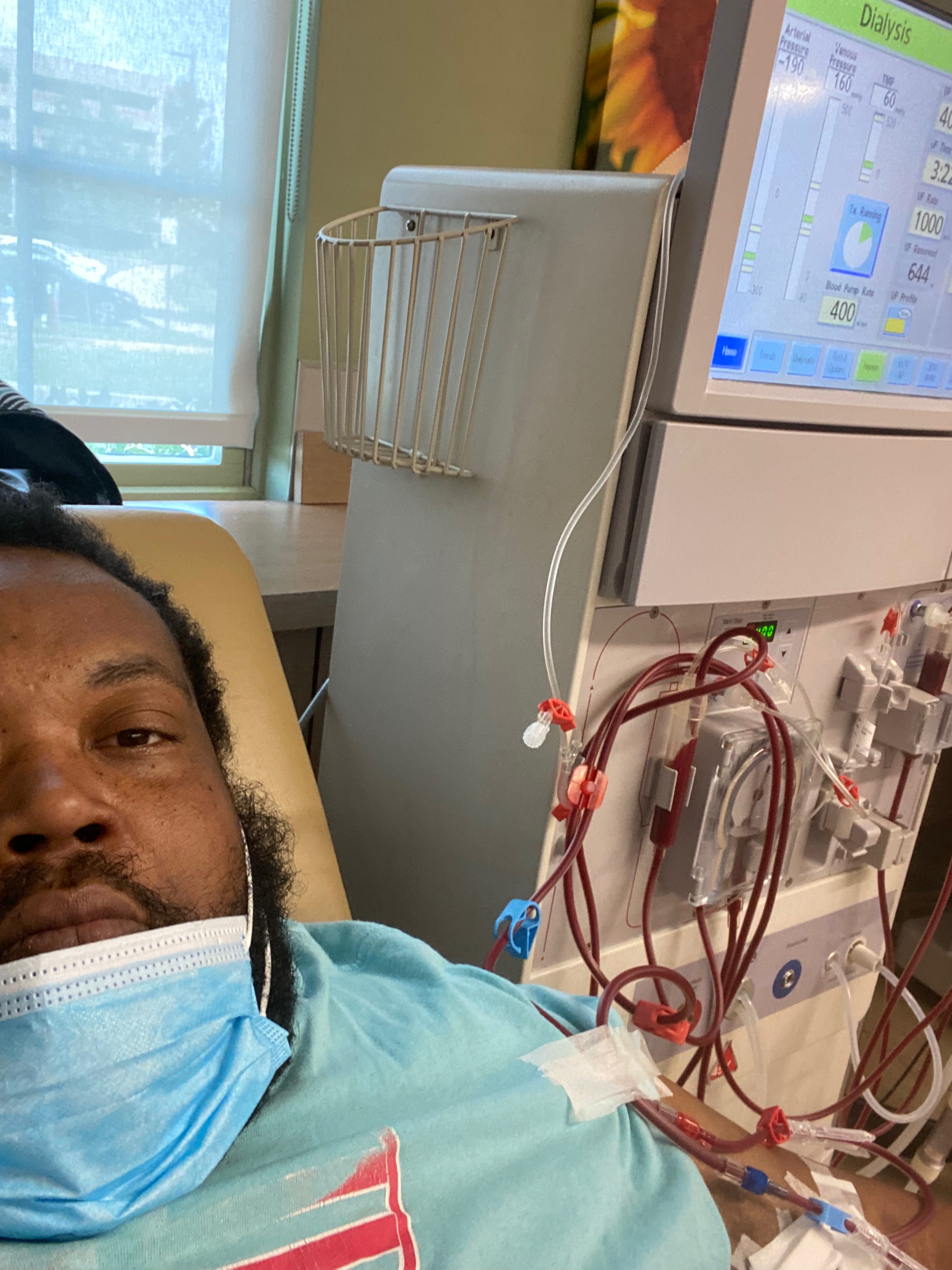 Donate to Desmond kidney journey campaign photo, 2 of 7