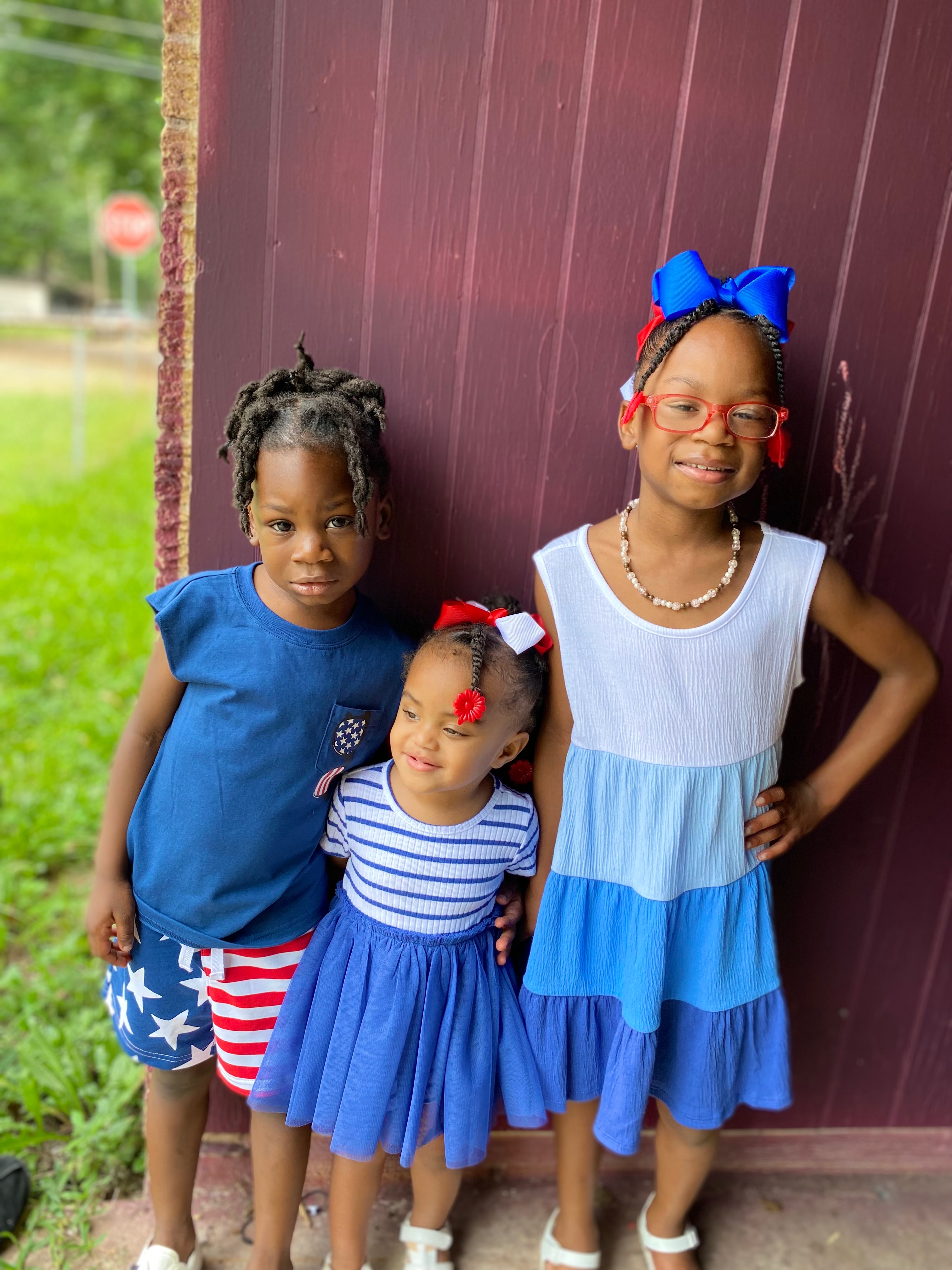 Donate to Help Rag and Her Kids Thrive campaign photo, 2 of 4