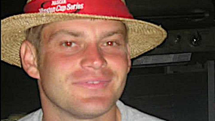 <h1>Help Lee Hege’s Family with Funeral Costs<span class="hidden-full-title" style="display:none;"> ❤️ by Christine Hall</span></h1>