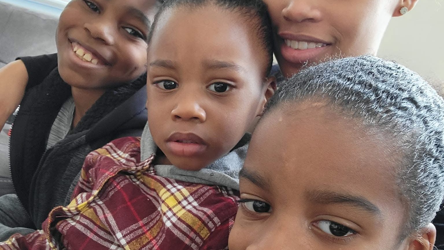 Help Keyonna Smith Secure a Stable Future for Her Boys photo