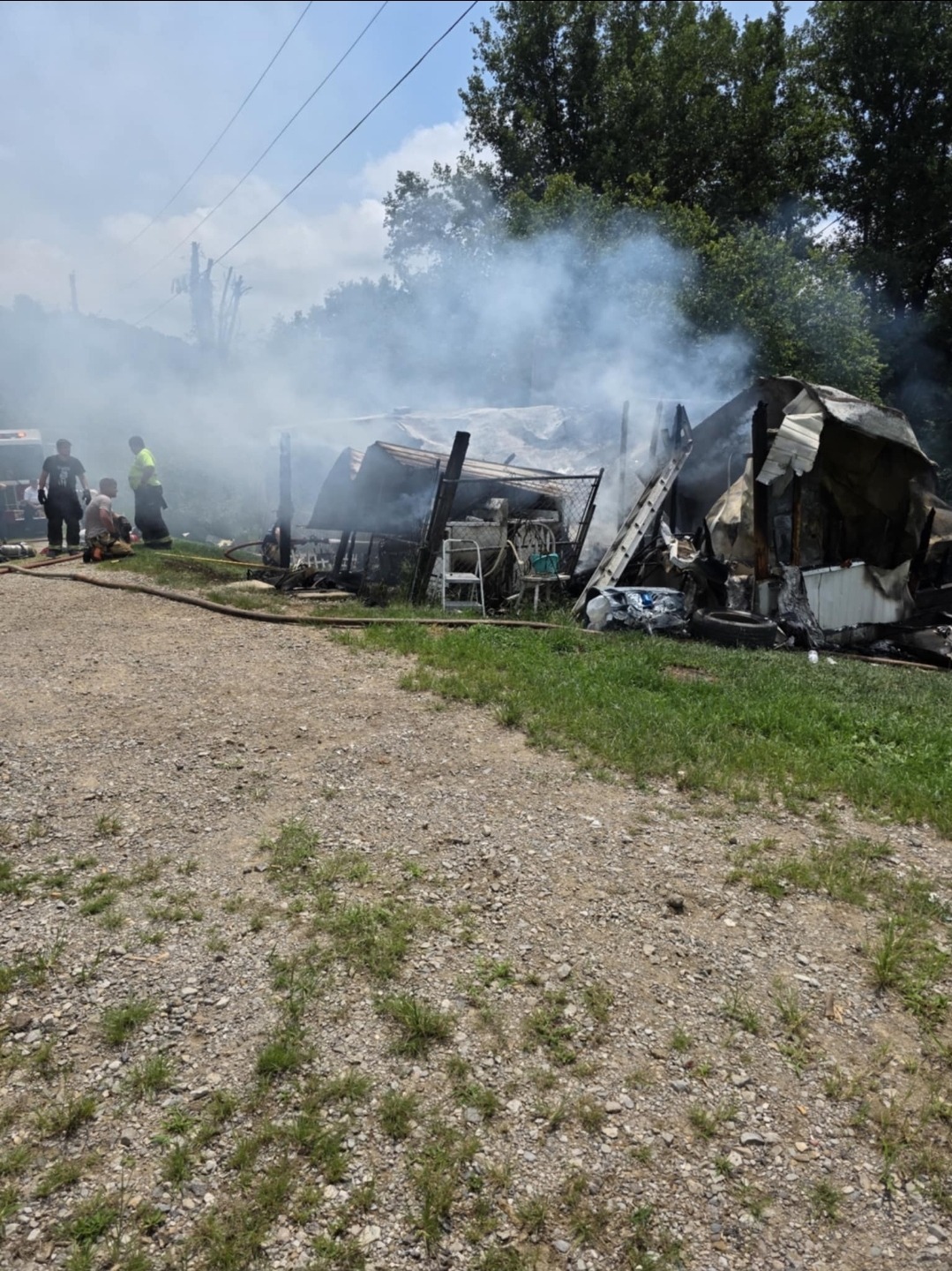 Support Ariana's Family: Lost All in Fire campaign photo, 2 of 4