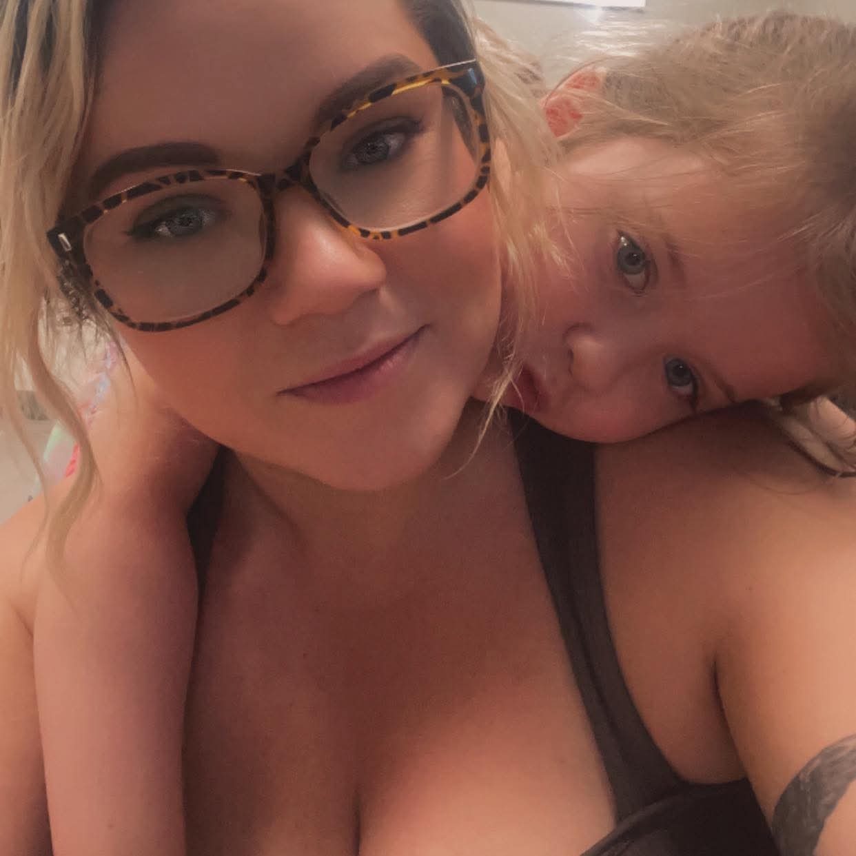 Amber Pawluk by Stephanie Pawluik  gofundme donation
