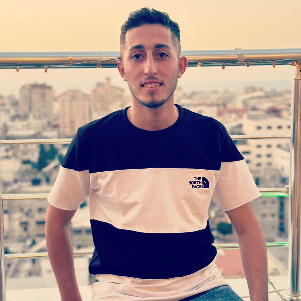 Help Hassan and his family survive in Gaza Warzone campaign photo, 4 of 8
