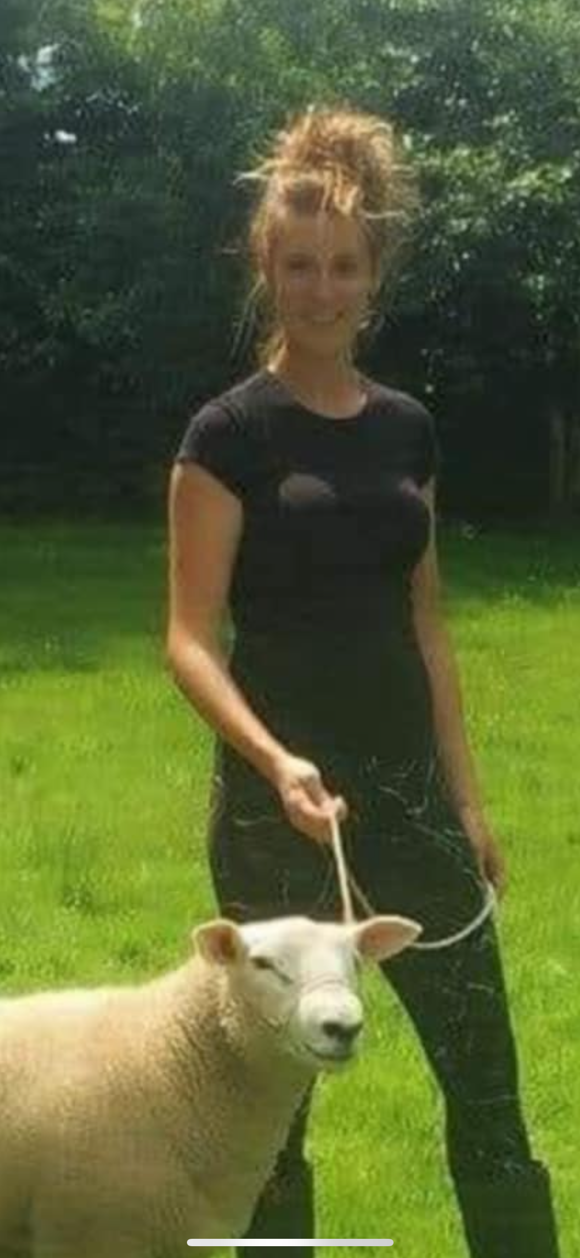 Laura  campaign photo, 2 of 5