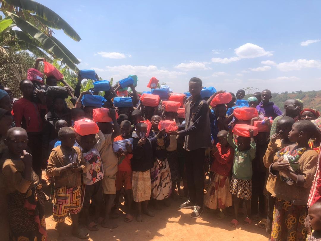 Help 504 Mbirizi Kids Start School with Dignity campaign photo, 7 of 8