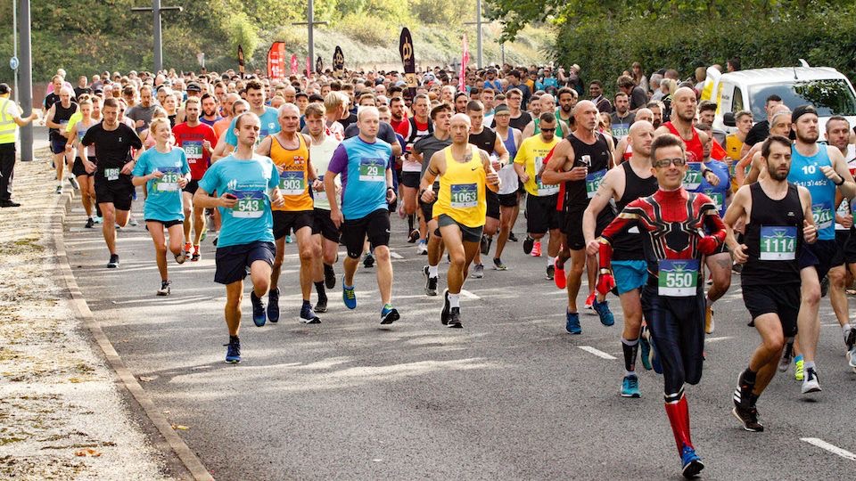 Running the Potters ‘arf for Alzheimer’s Research UK campaign photo, 4 of 6
