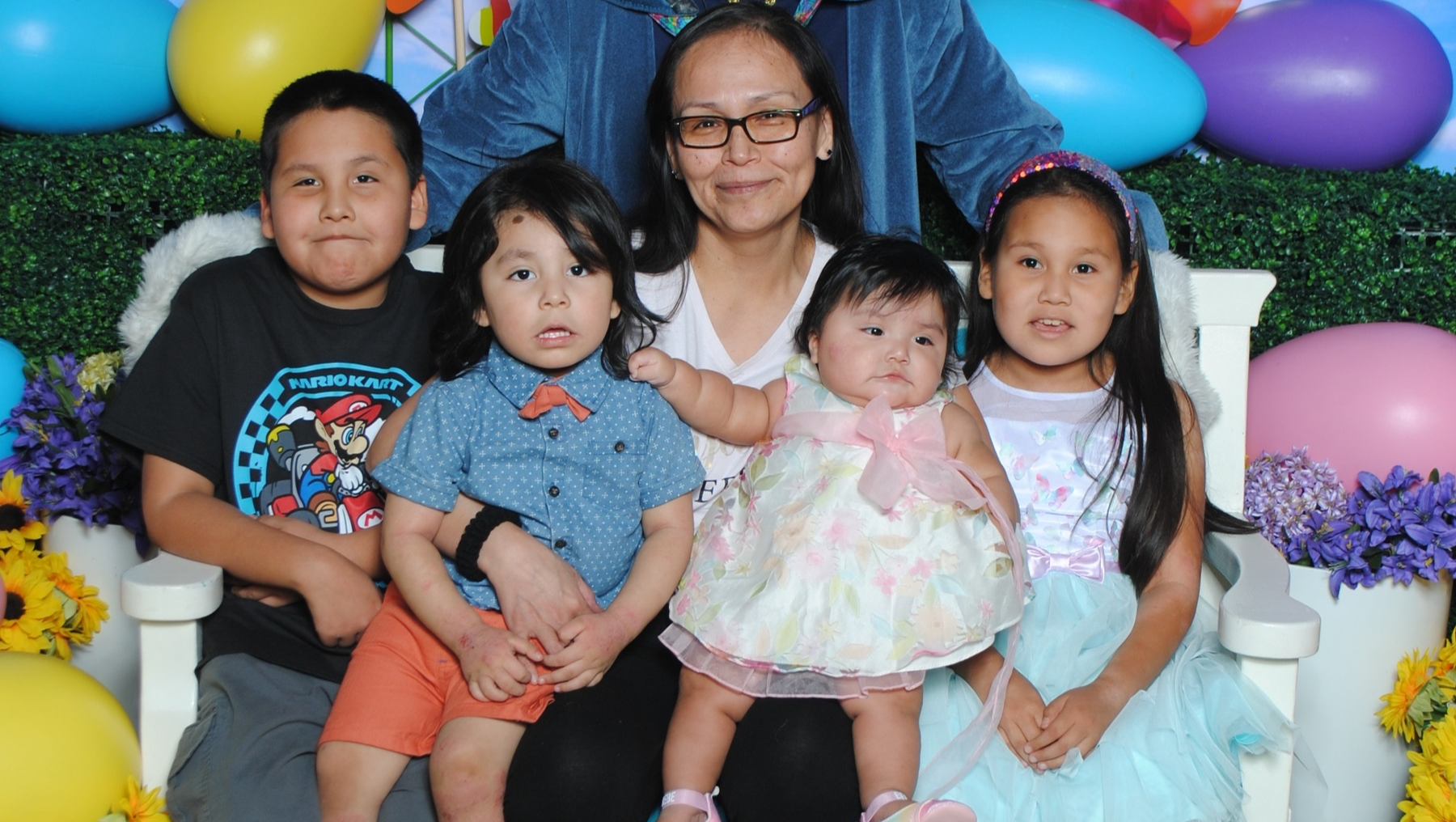 Help Kimberly Build a Safe Future for Her Children photo