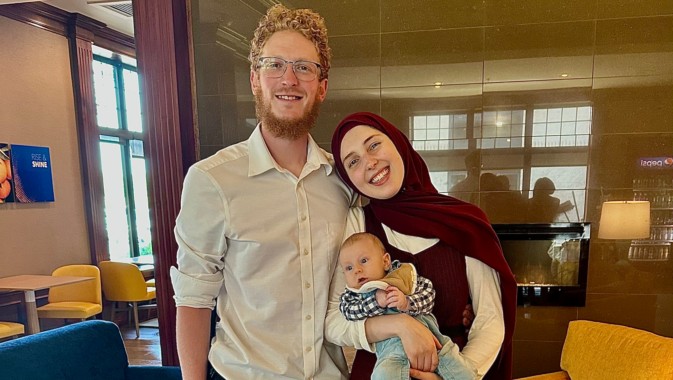 Thrown Out With Nothing, Help my Family and I Start Over photo