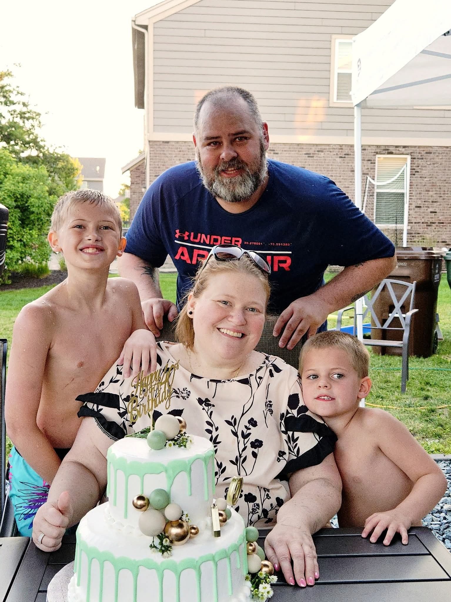 Sarah's fight against stage 4 Metastatic Breast Cancer campaign photo, 5 of 8