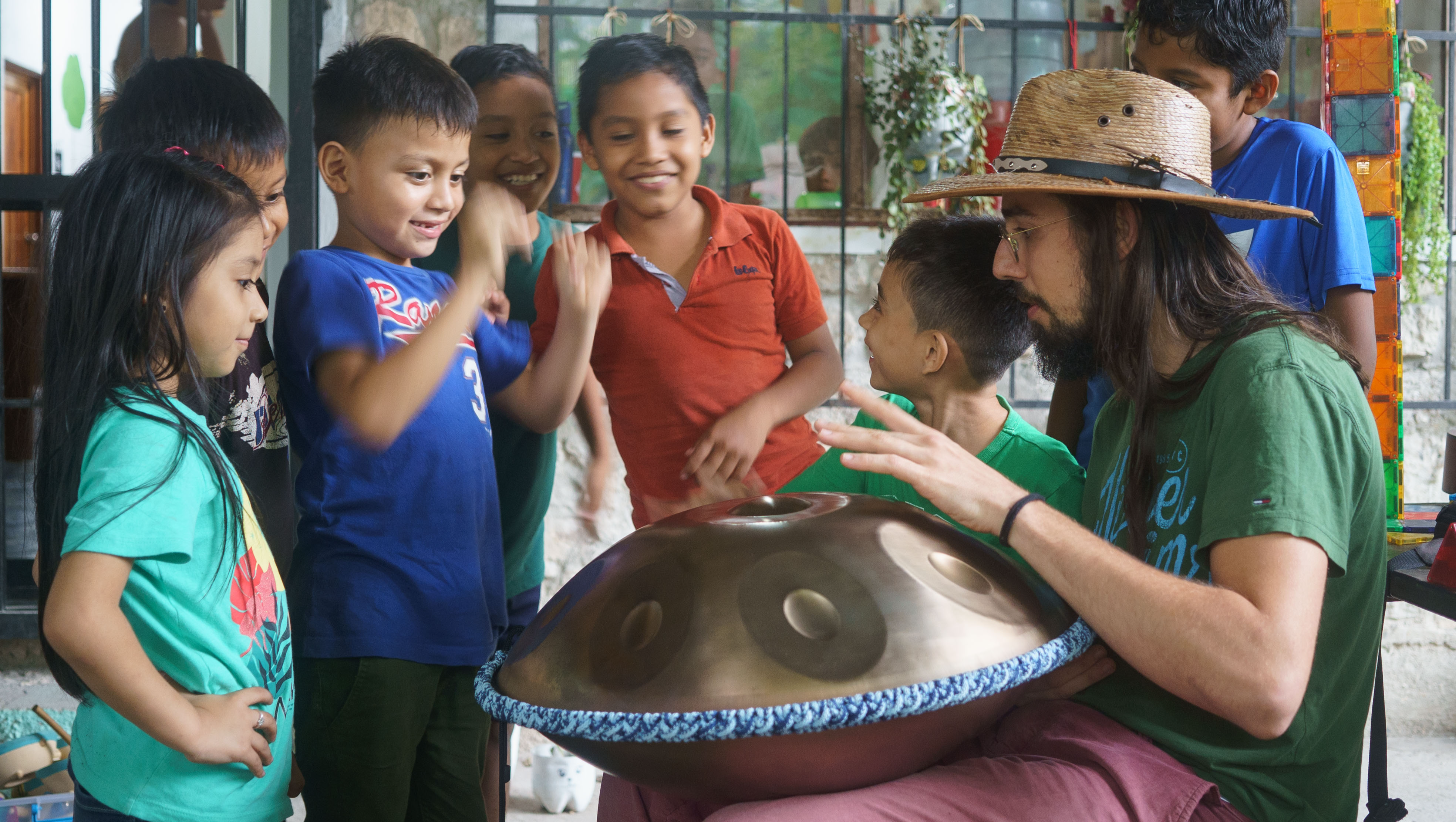 Bring Artists & Teachers to Guatemala photo