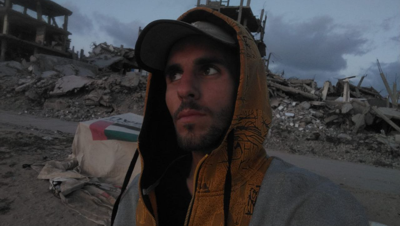 Support Hamada and Ahmed's Journey to Safety photo