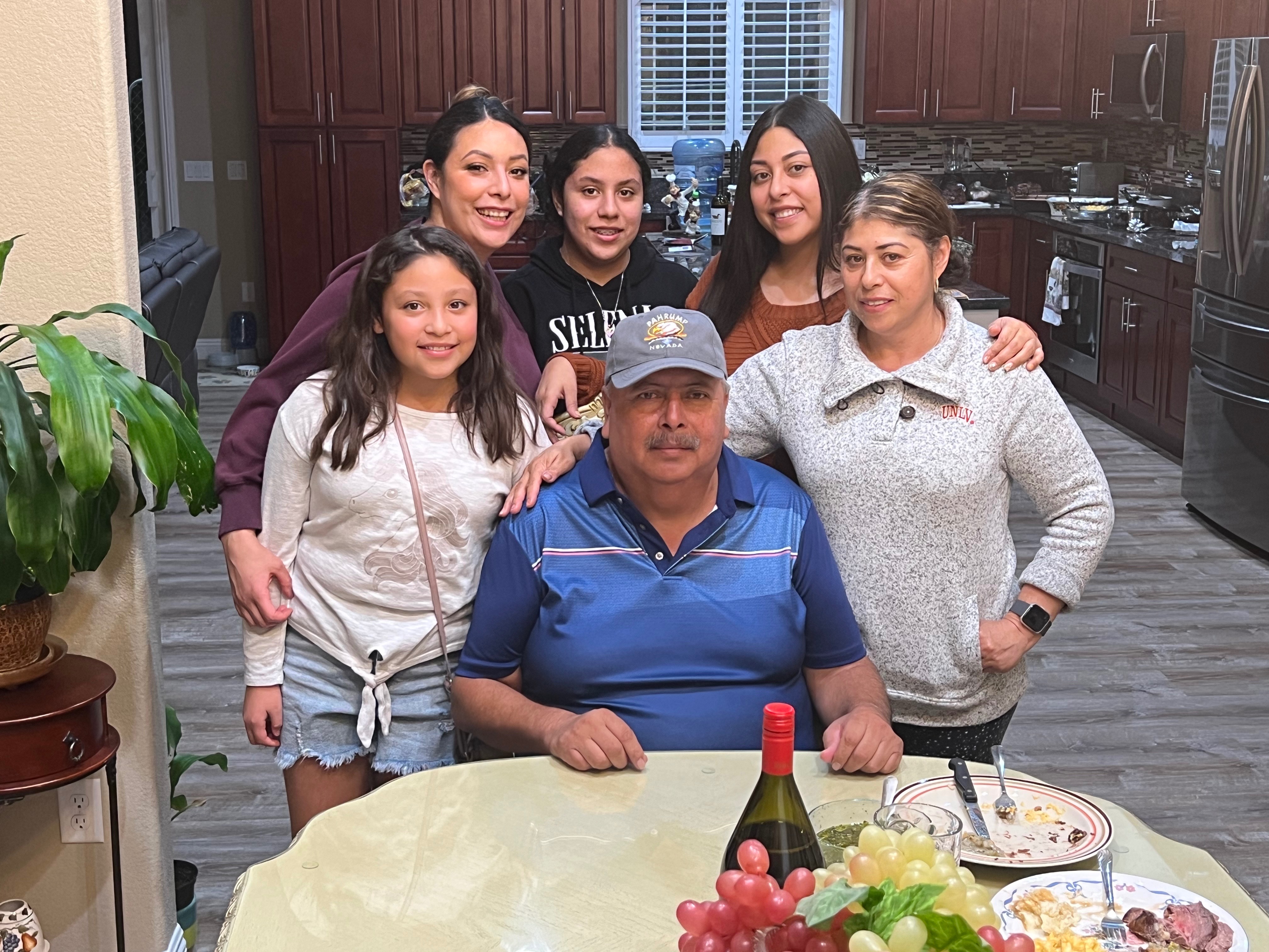 Aid for Magali's Daughters: A Family's Grief campaign photo, 2 of 5