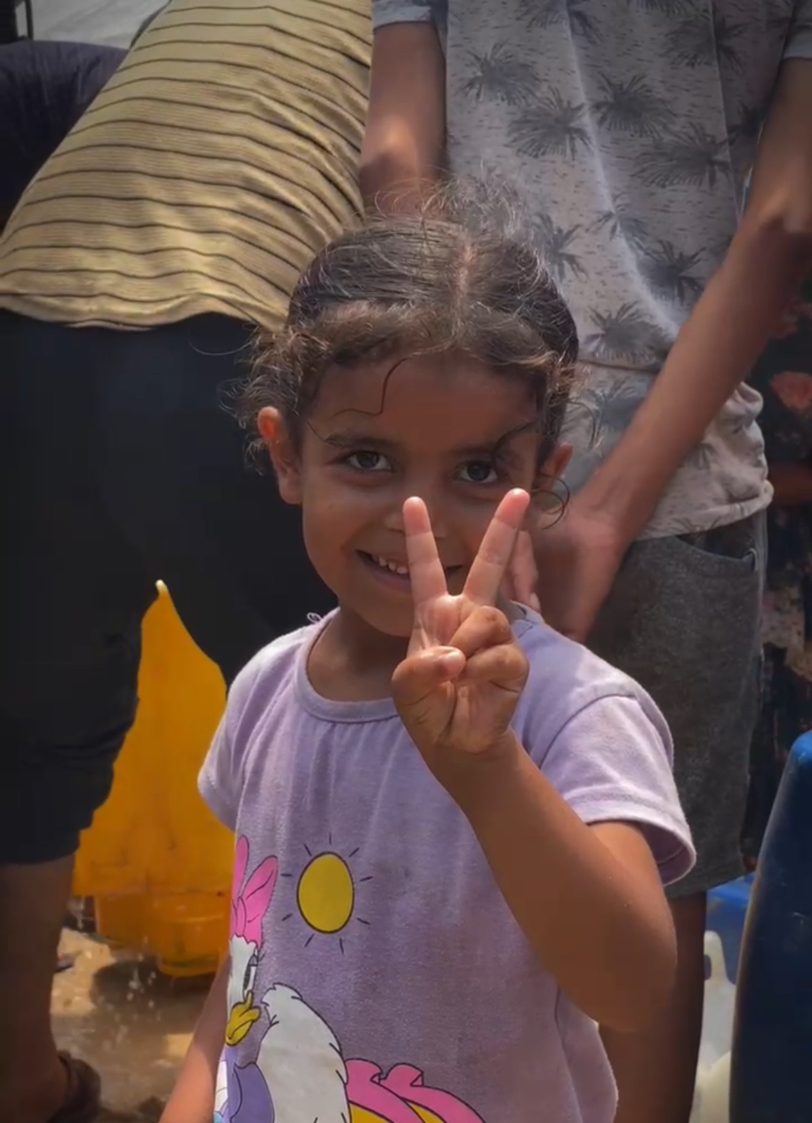 Deliver drinking water to Al-Mawasi camp campaign photo, 5 of 7