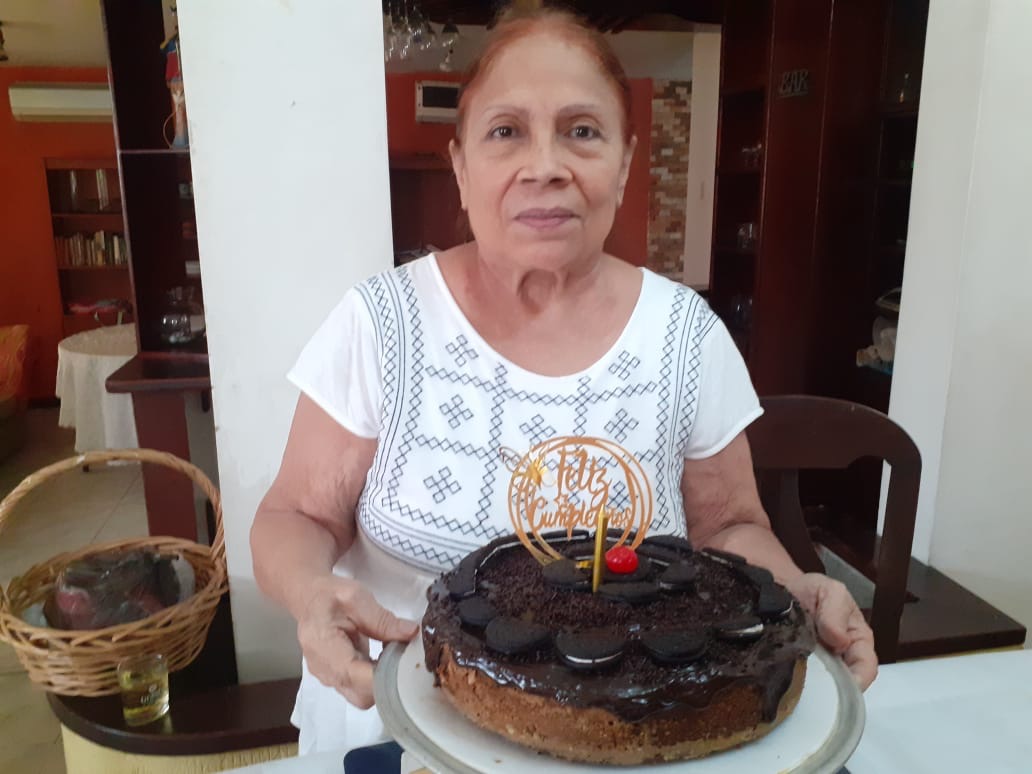 Help Nelida Survive Septic Shock from Diverticulitis campaign photo, 5 of 5