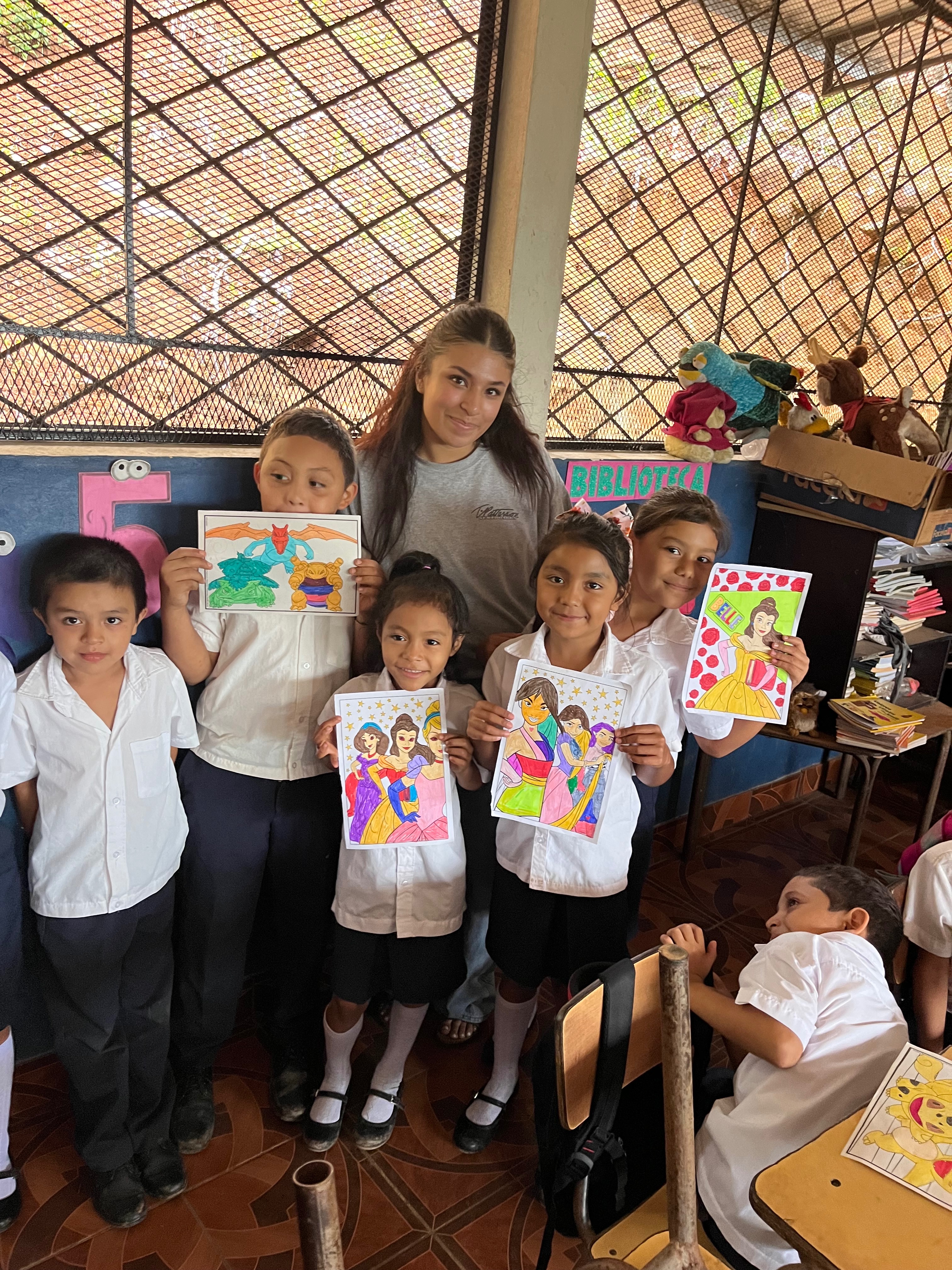 Donate to Equip Kids in El Salvador for School campaign photo, 4 of 7