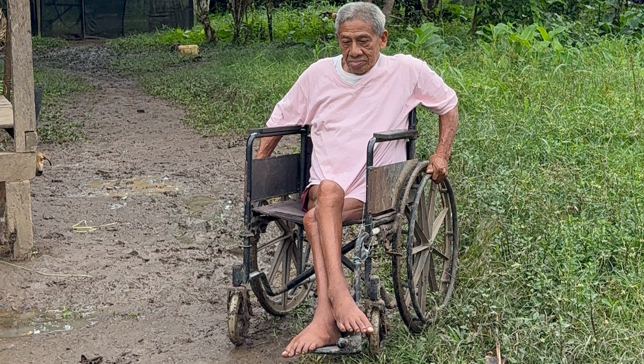 Aiutiamo Nenekawe-Let’s Help Nenekawe – A Waorani Elder photo