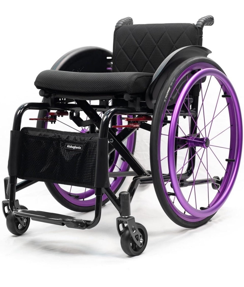 Please help Julia get her wheelchair! campaign photo, 5 of 6