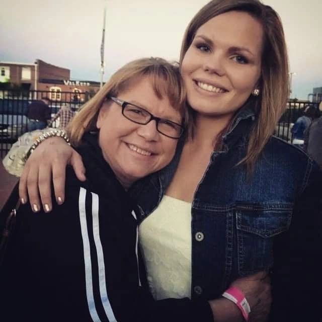 Help Hanna & Janel Overcome Health & Financial Crisis campaign photo, 4 of 6