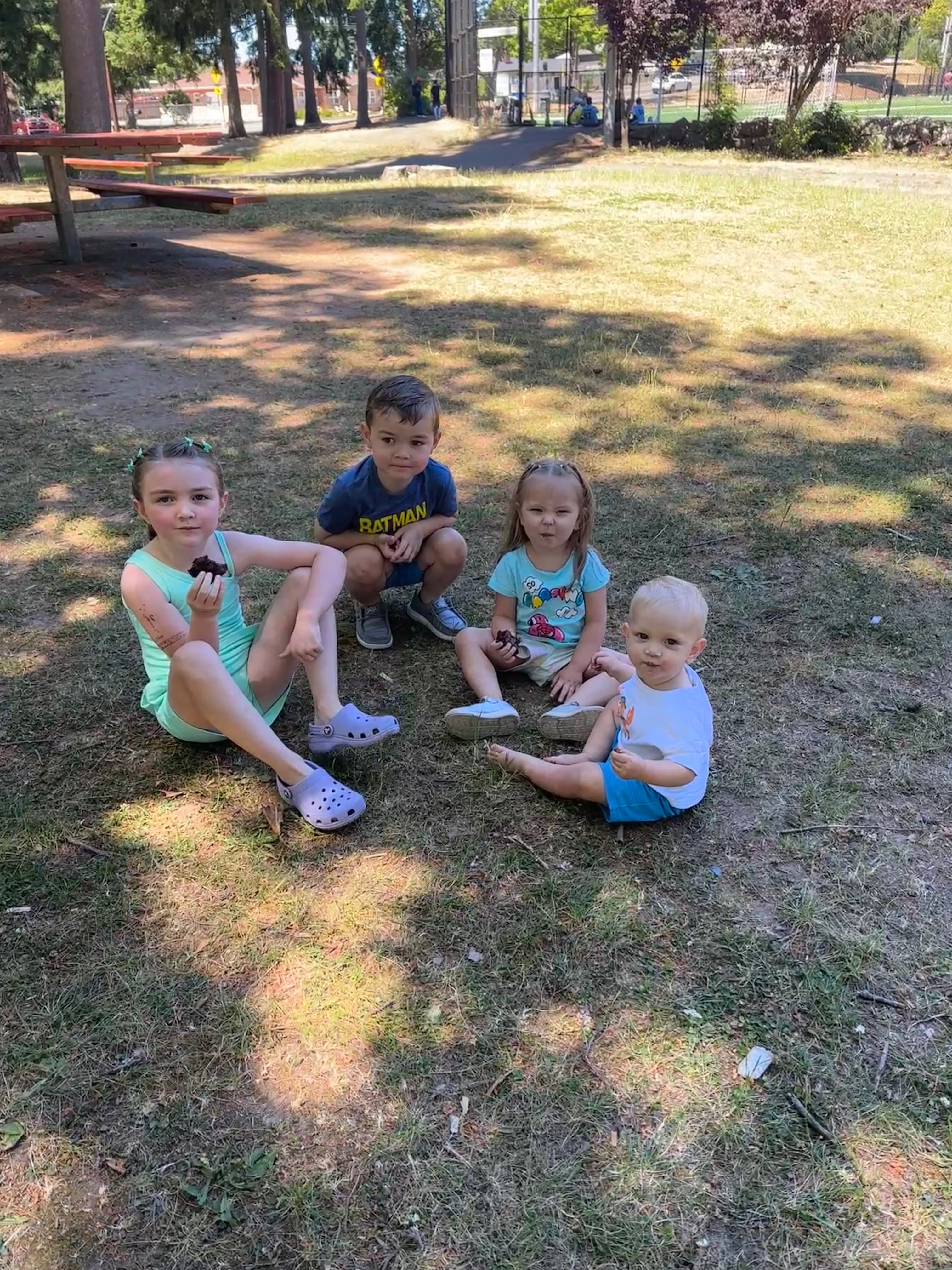 Help a Mother of 4 Rebuild & Secure a Home for Her Children campaign photo, 2 of 4