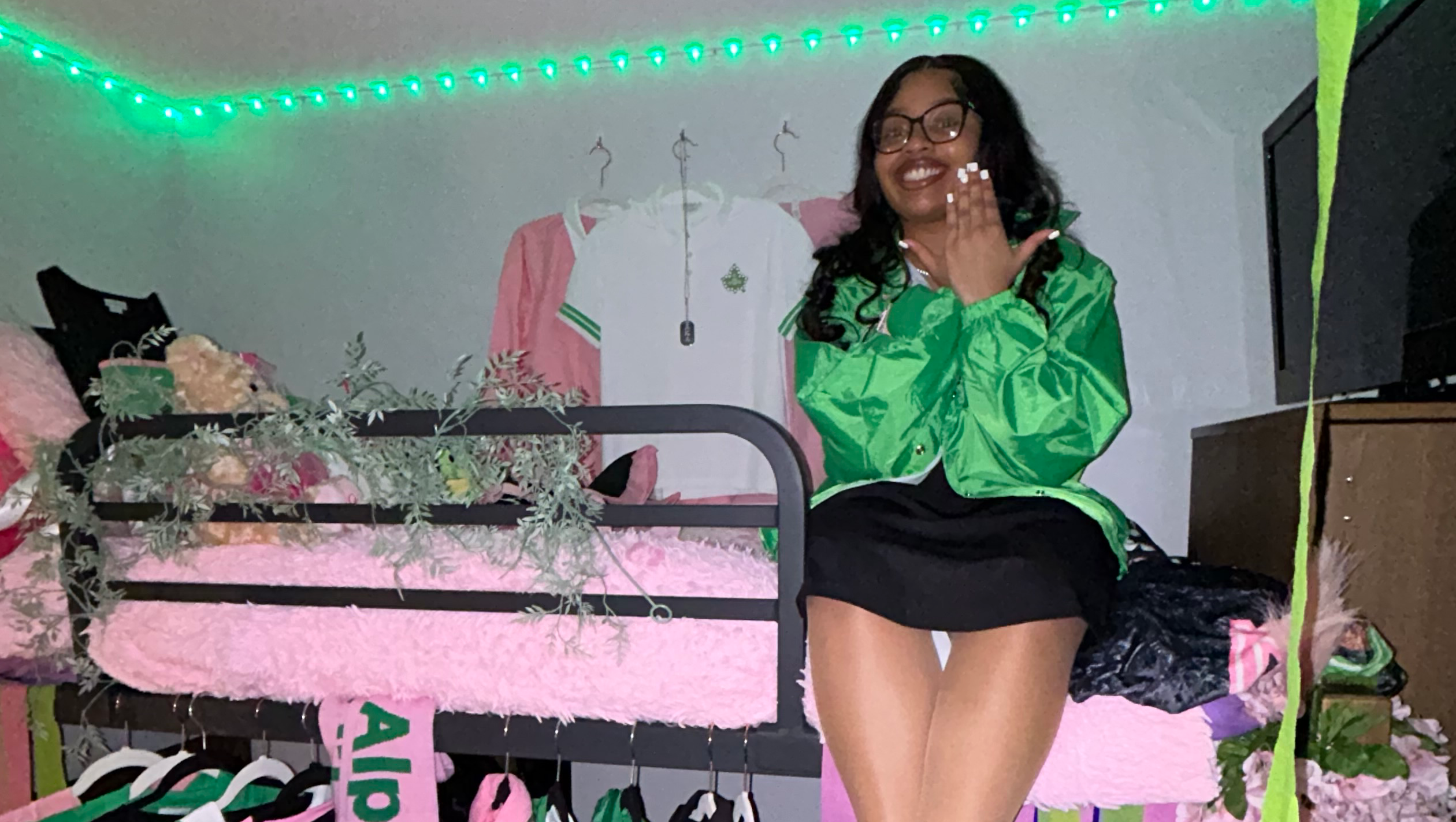 Help Aniya Finish Her Dental Hygiene Degree photo