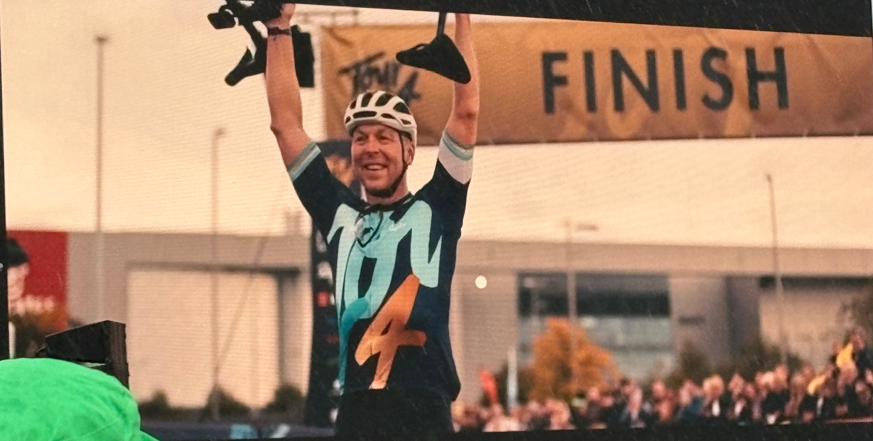 I rode Sir Chris Hoy's Tour de Four in aid of beating cancer campaign photo, 7 of 8