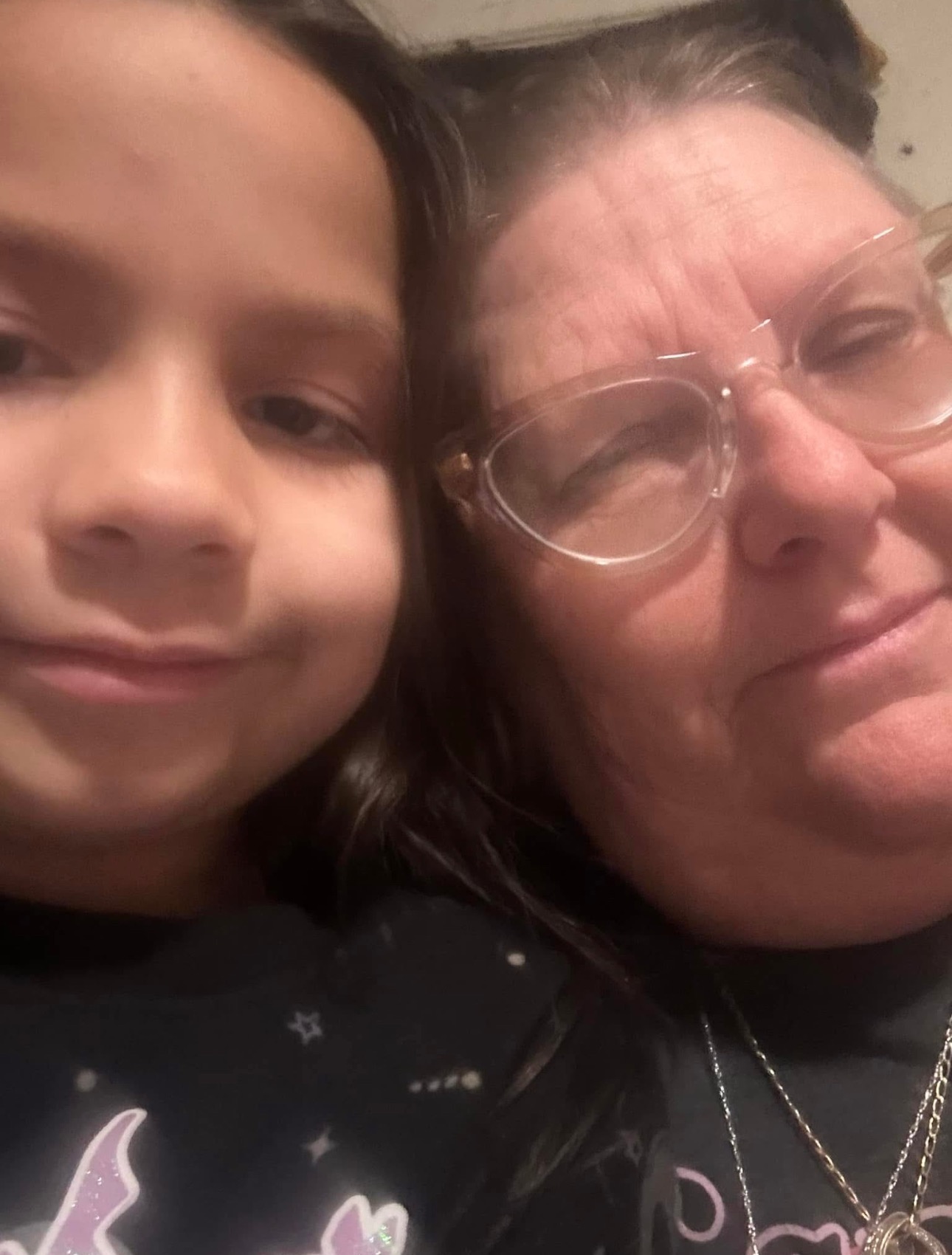 Please help us lay our mom Tammy to rest campaign photo, 2 of 8