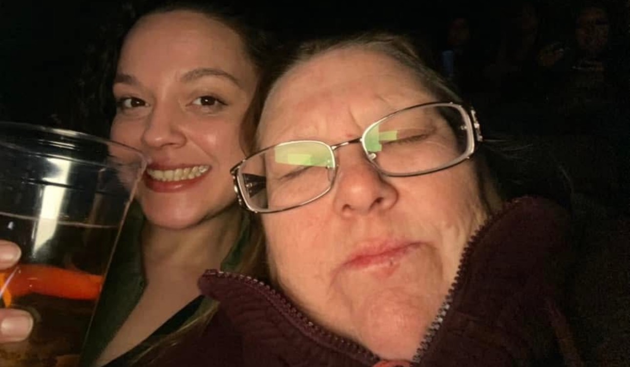 Please help us lay our mom Tammy to rest campaign photo, 4 of 8