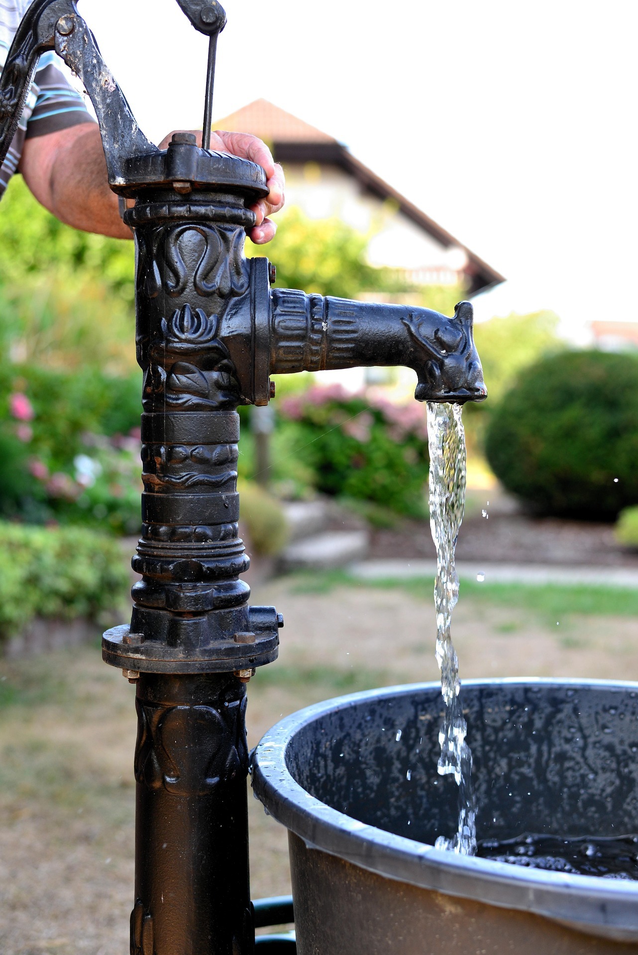 Join Hands: Fix Adam & Jen's Water Crisis campaign photo, 2 of 5