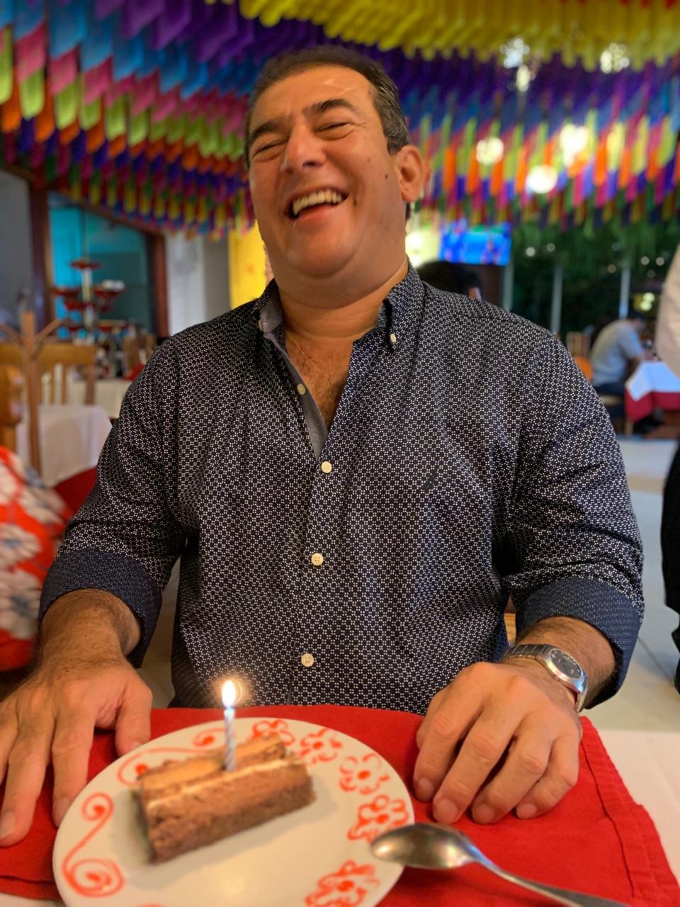 Ayuda a nuestro papá a obtener su trasplante de médula ósea campaign photo, 2 of 8