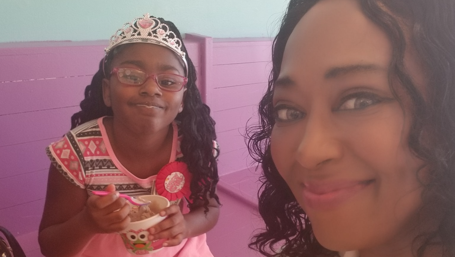Single Mom, Veteran, Homeless — Help Them Find Safety photo