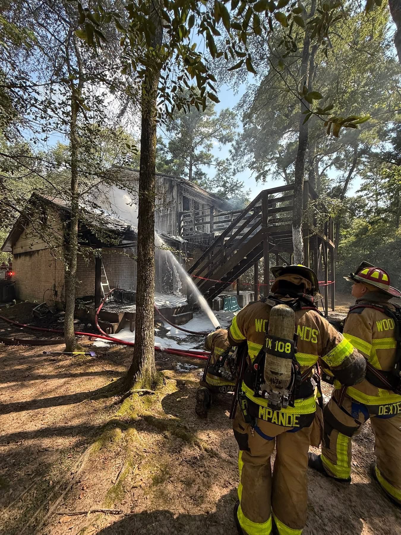 Help me and my family recover from the fire campaign photo, 5 of 7