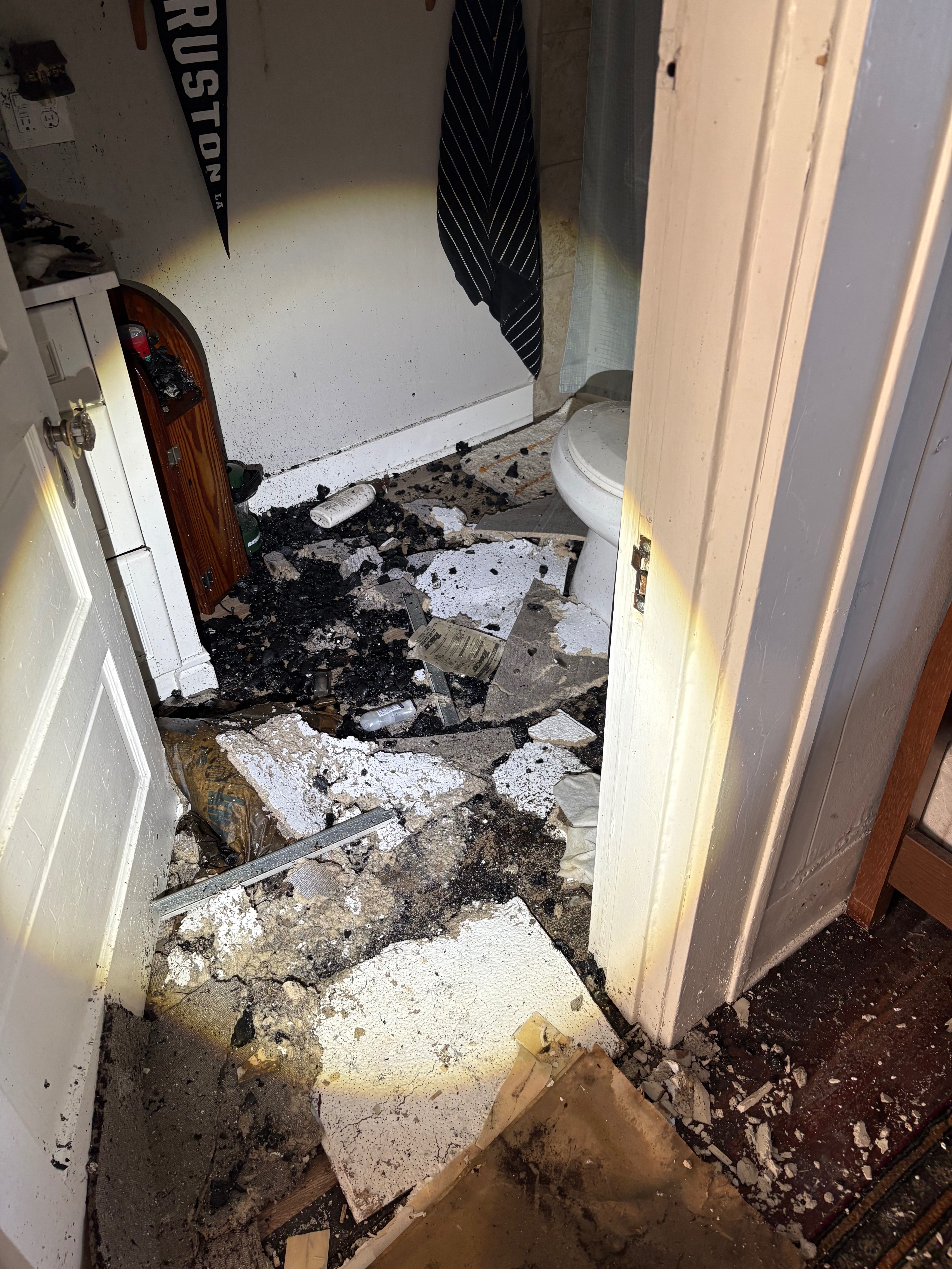 House Fire, Help Appreciated ❤️ campaign photo, 5 of 8