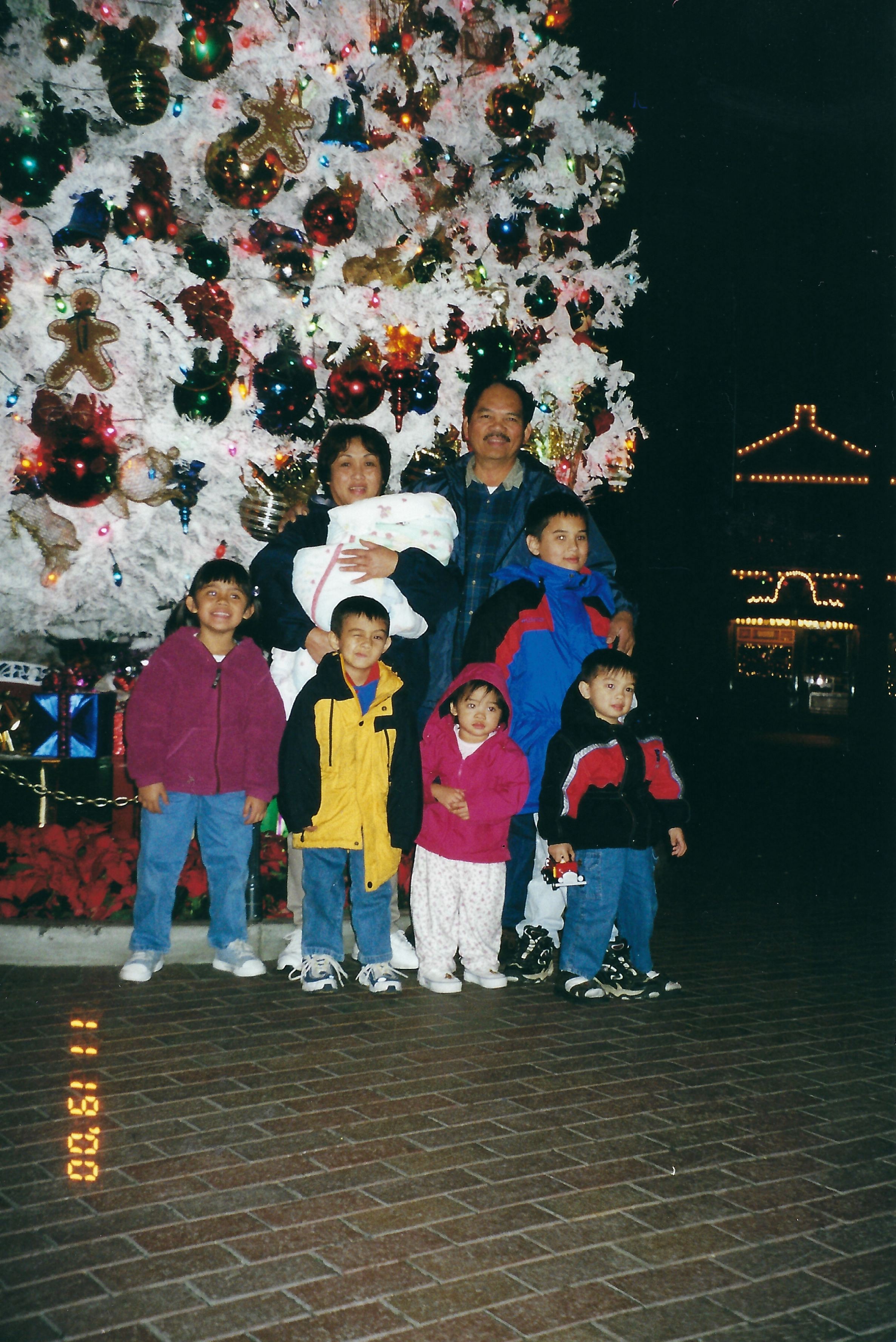 Honor Grandma Divina's Celebration of Life campaign photo, 6 of 7