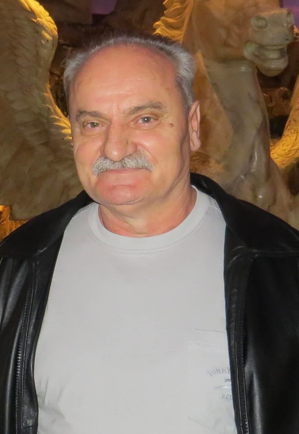 Help Cover Funeral Expenses for a Dear Friend's Dad campaign photo, 2 of 5