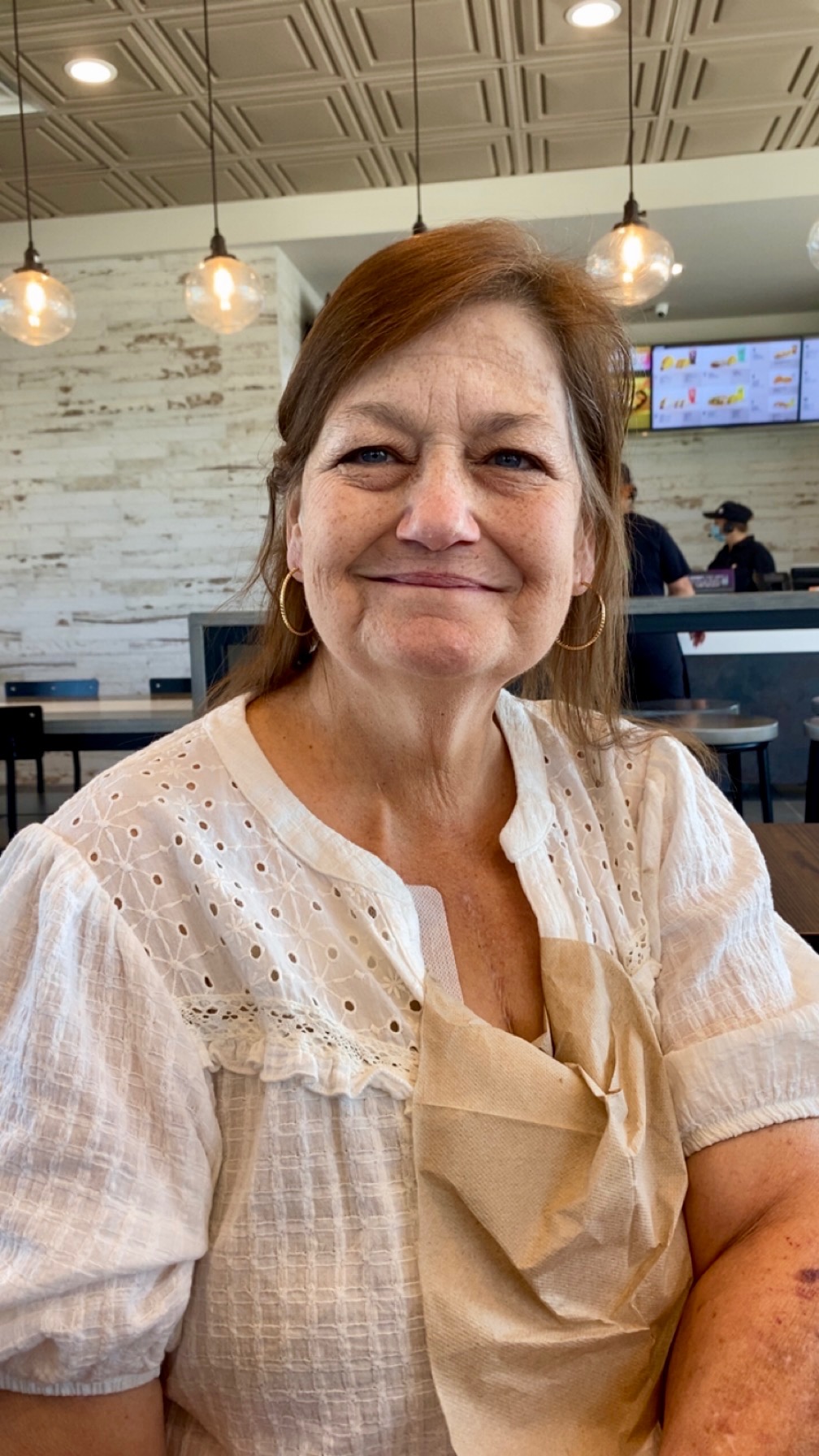 In Memory of Valerie Pitts: Support Her Family campaign photo, 4 of 6