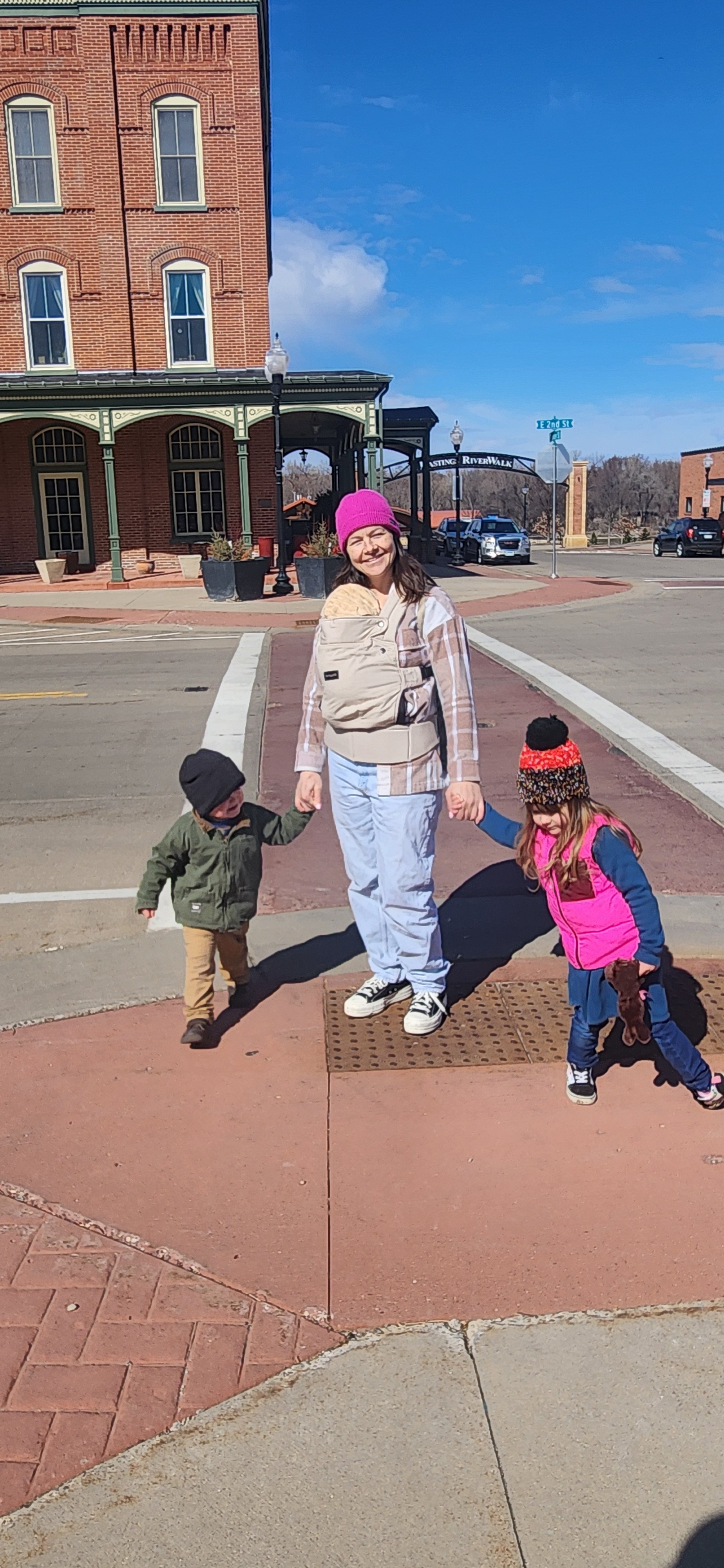 Mom of 3 in uncertain times and financial setback campaign photo, 4 of 5