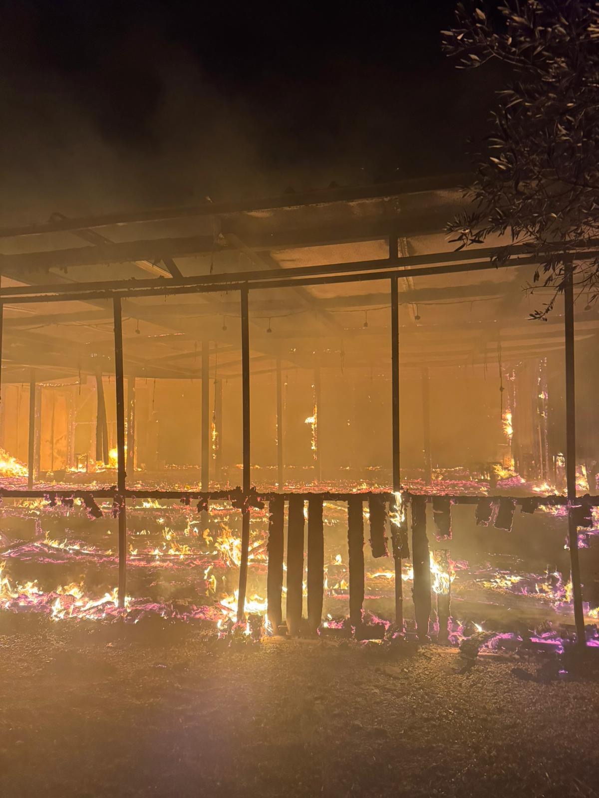 Reconstruir o celeiro do Monte da Casa do João campaign photo, 4 of 8