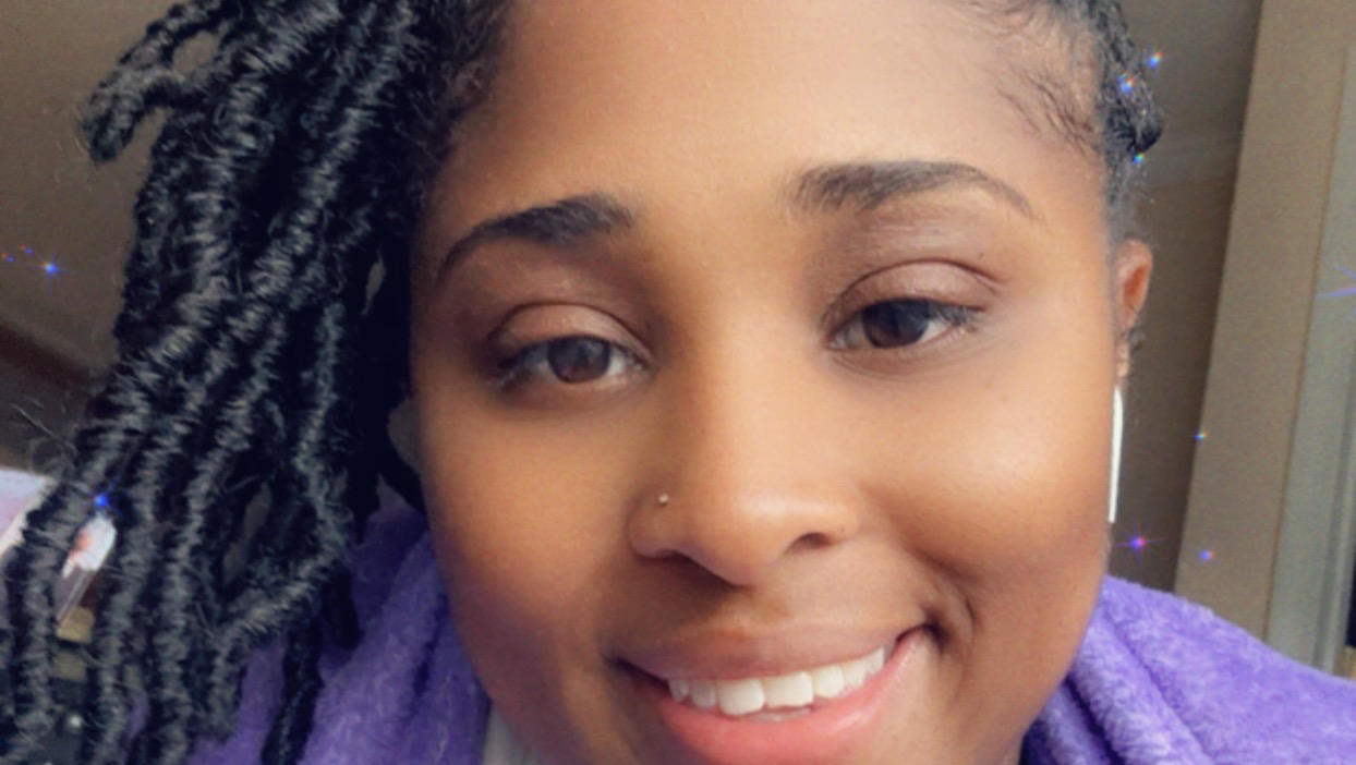 Help Ashley Get Reliable Transportation Through Her School photo