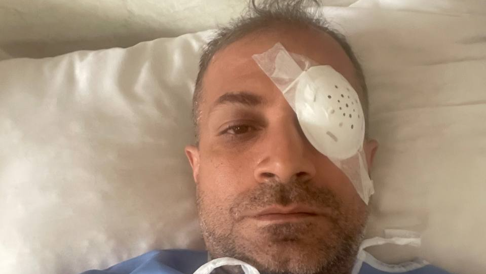 medical and immigration emergency photo